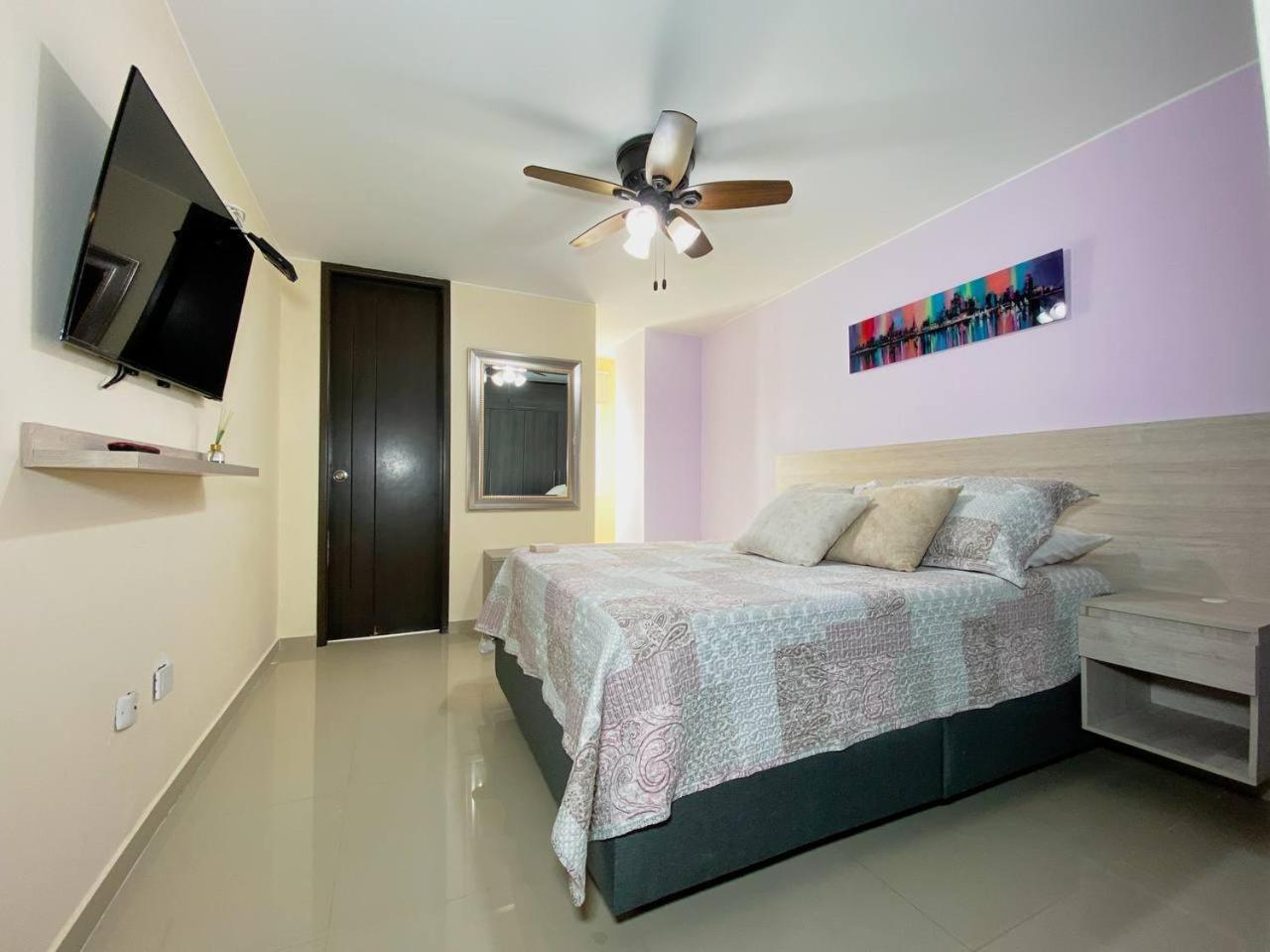 Mantilla living - 402
