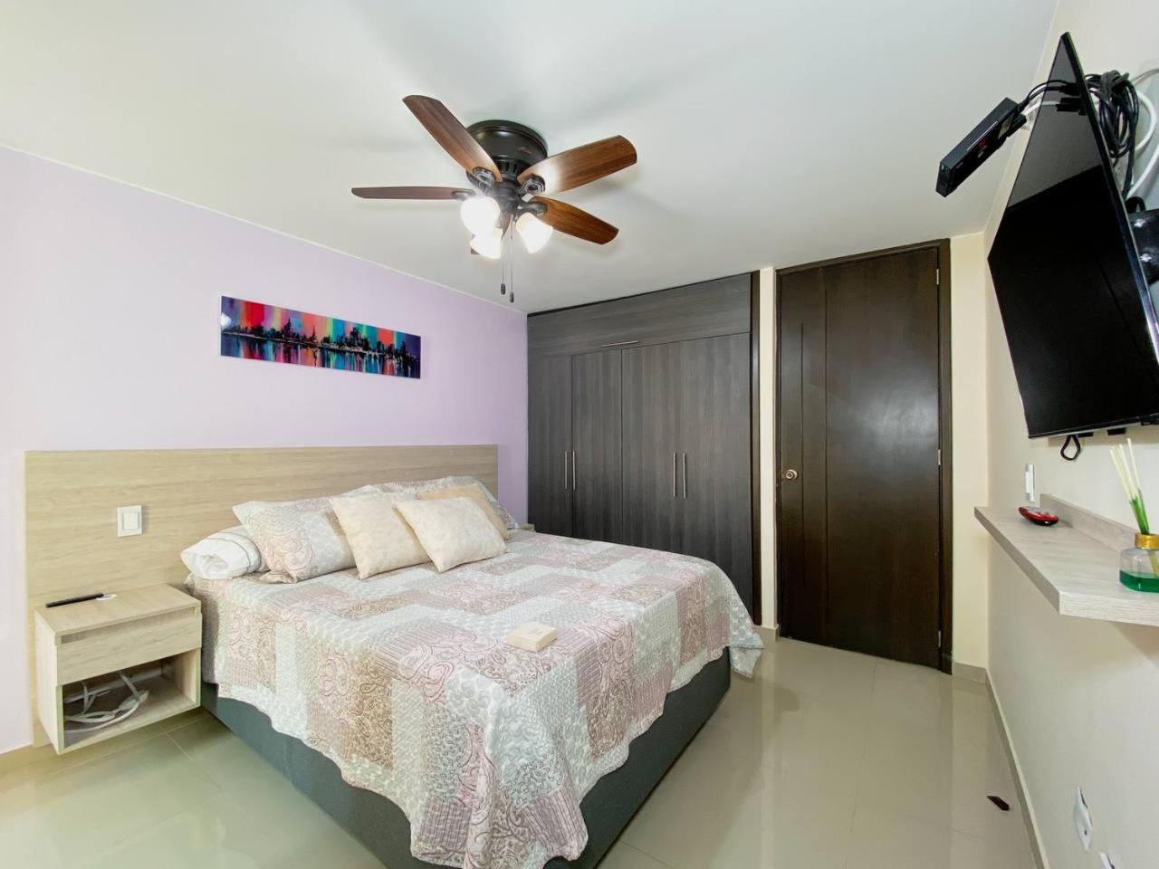 Mantilla living - 402
