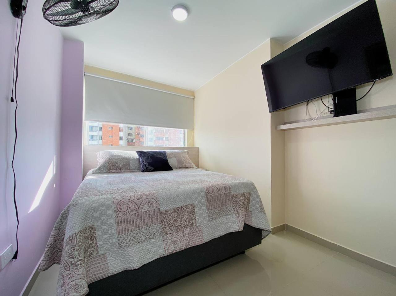 Mantilla living - 402