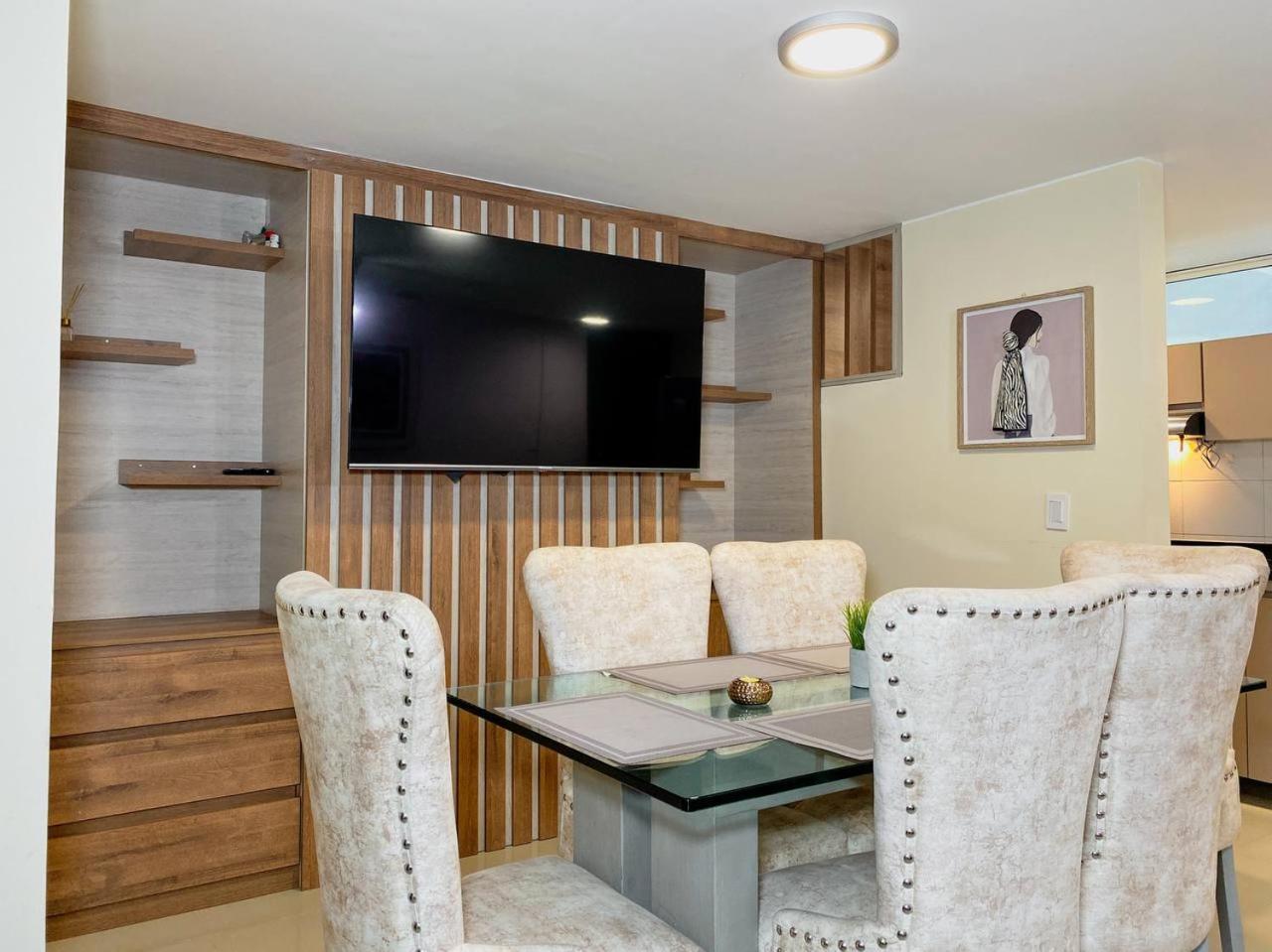 Mantilla living - 402