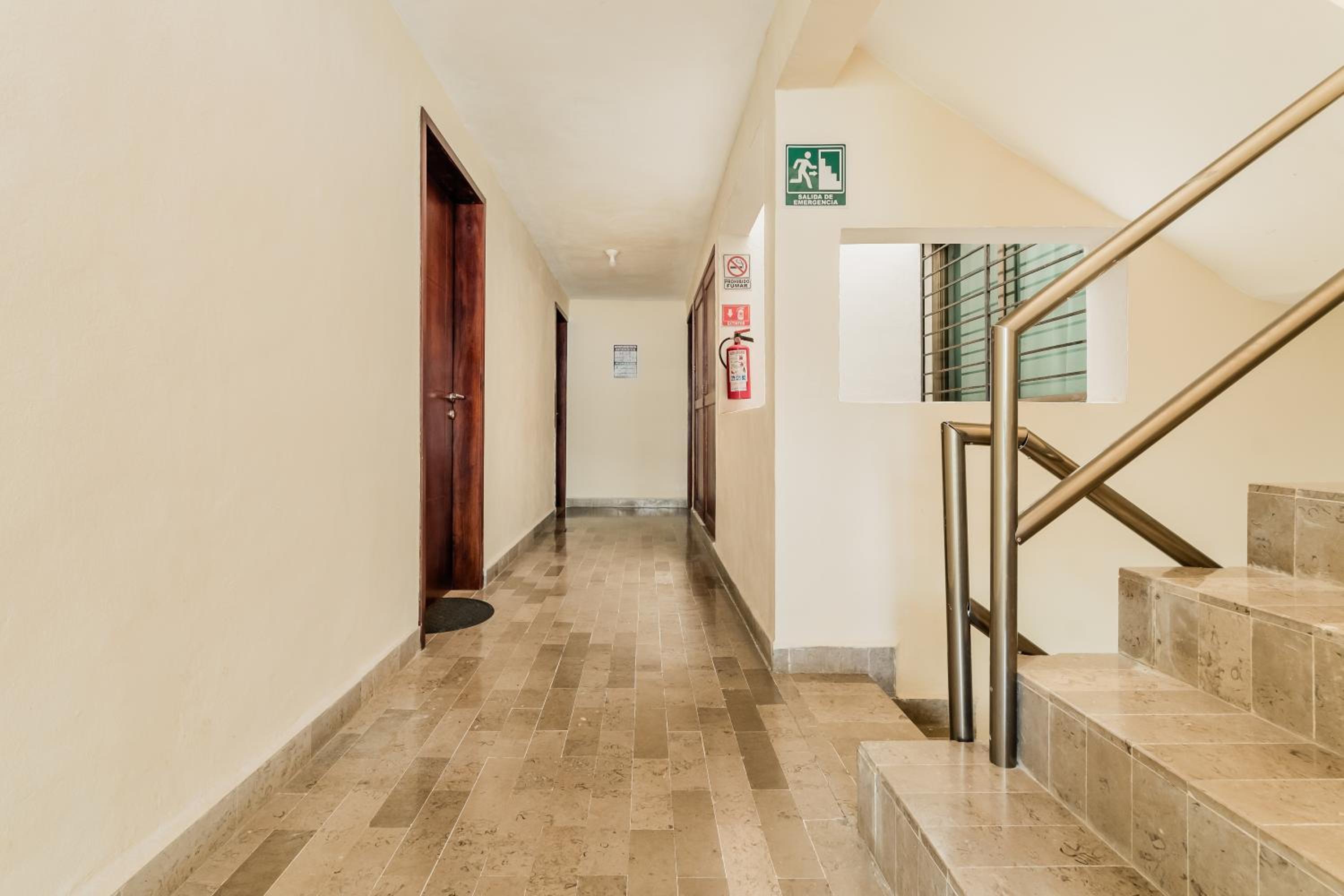 Seáak Cancun Rentals