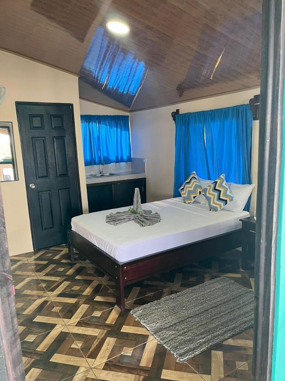 The Secret Eco Lodge