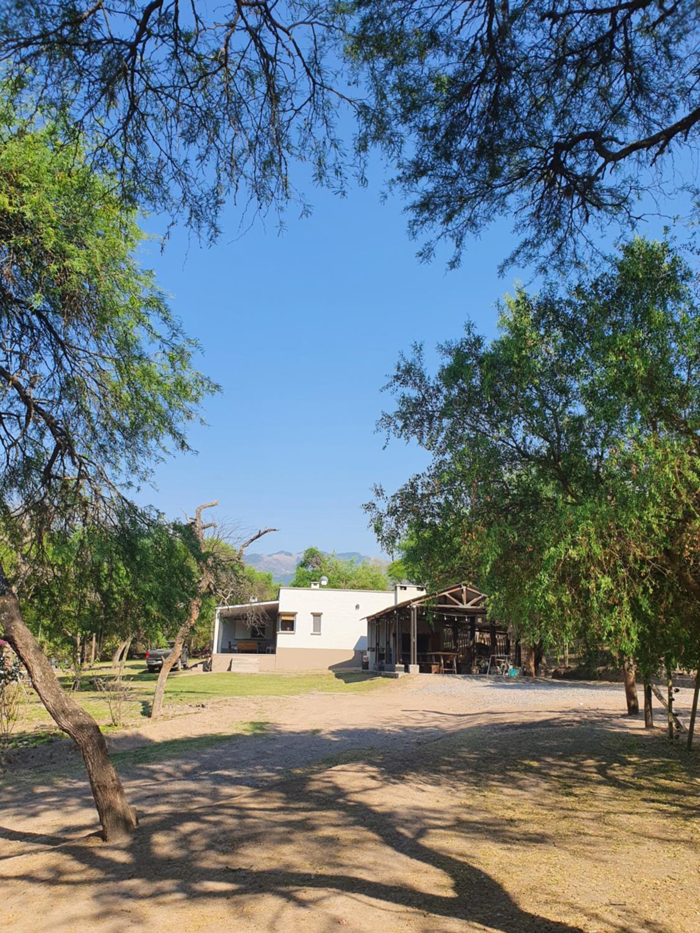 Refugio de Montaña en Raco: Naturaleza, Tranquilidad y Aventura