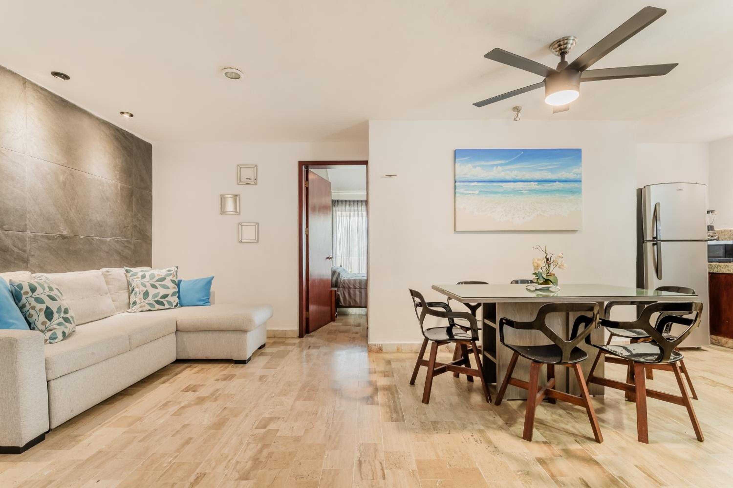 Seáak Cancun Rentals