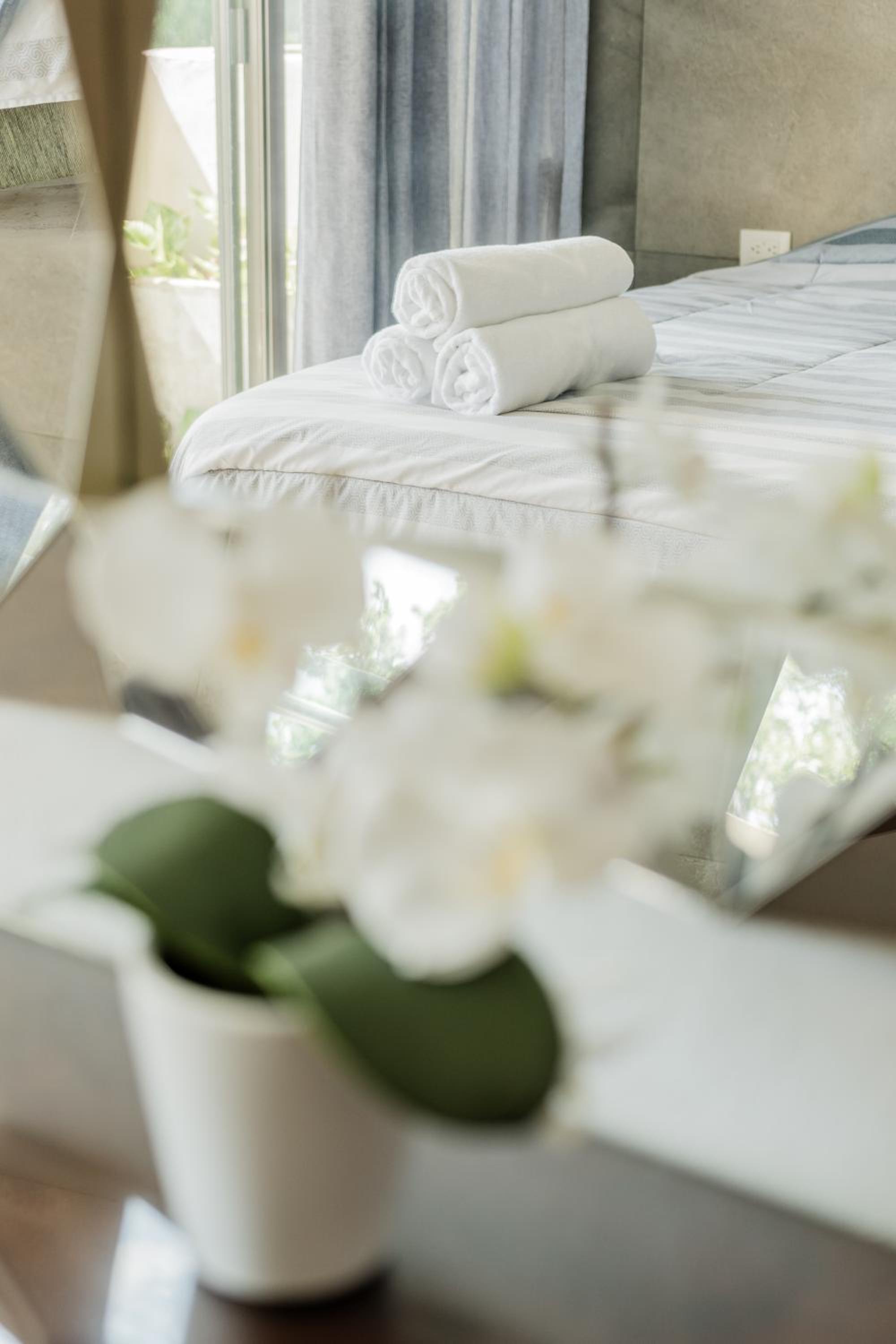 Seáak Cancun Rentals