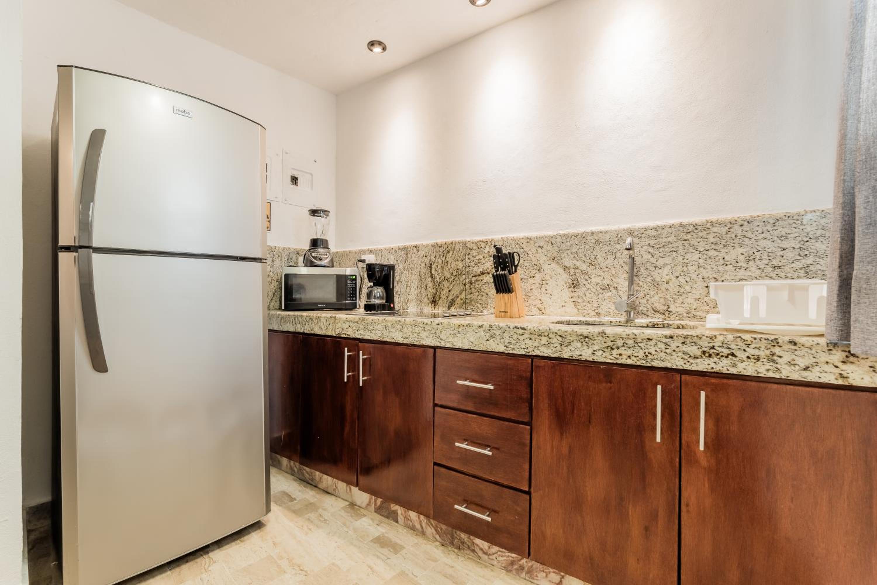 Seáak Cancun Rentals