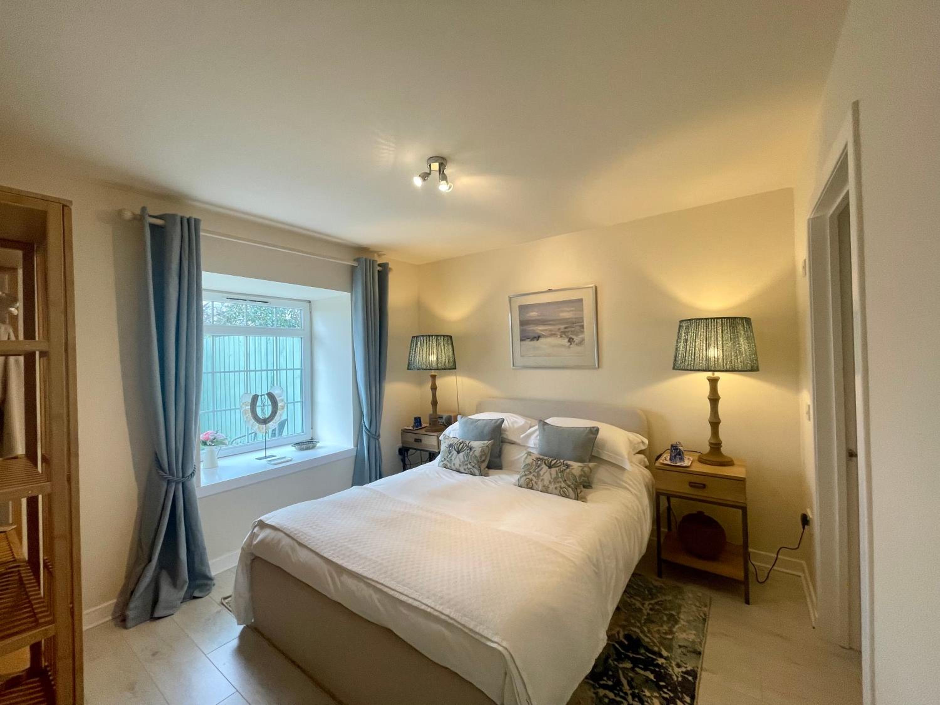No 2 Ramageton at Carnell Estates view 2