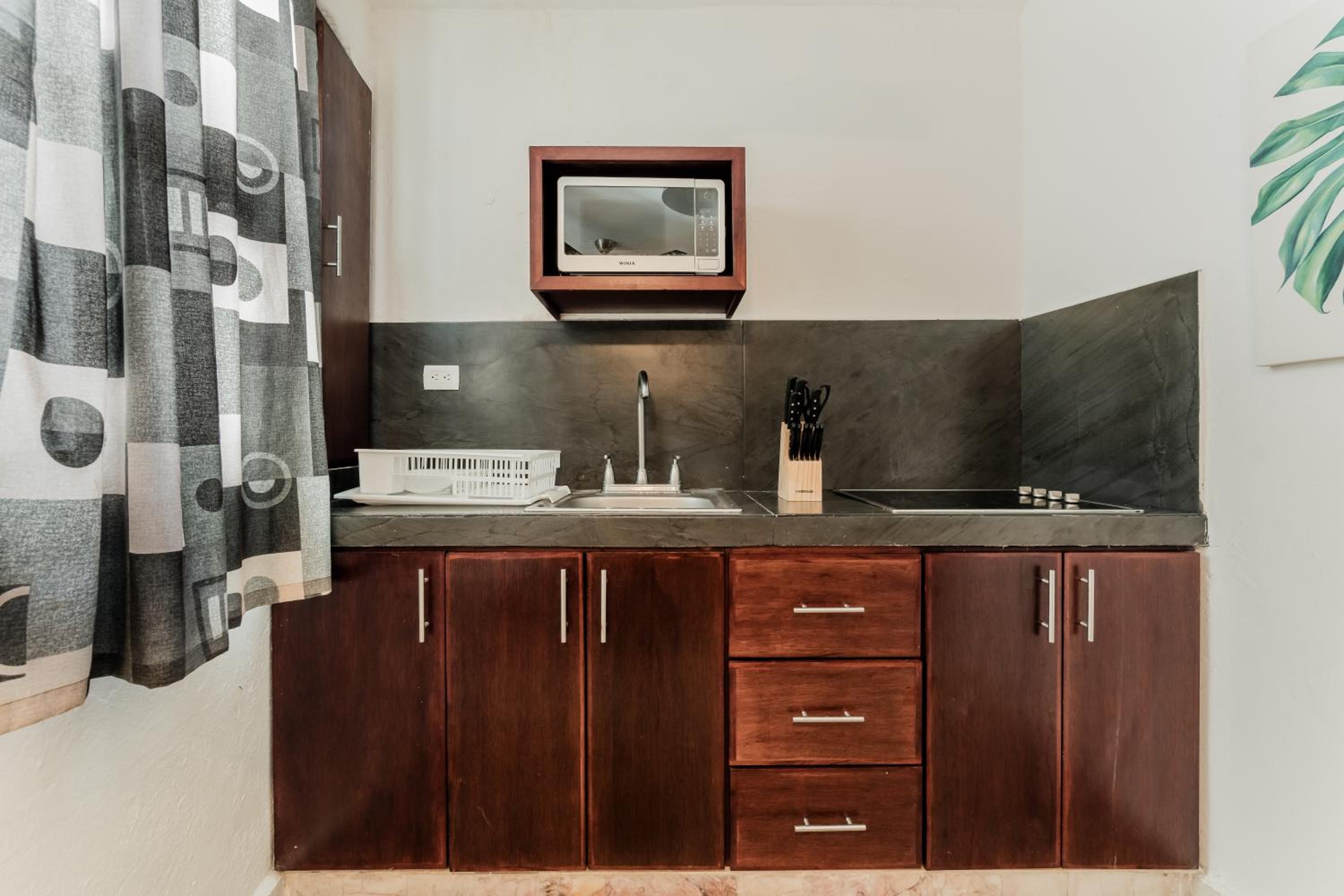 Seáak Cancun Rentals