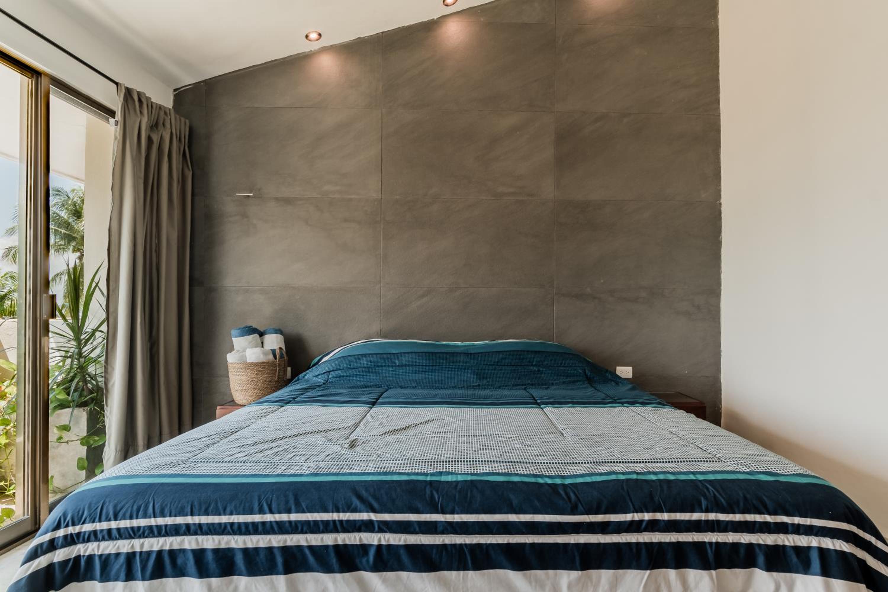 Seáak Cancun Rentals