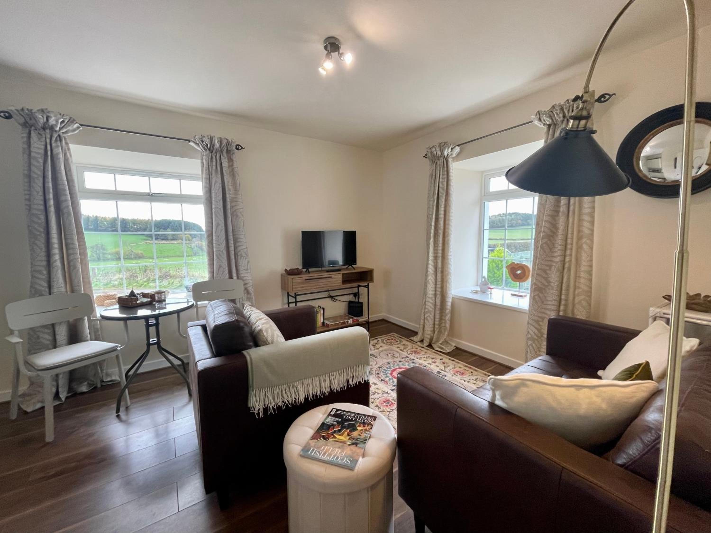 No 2 Ramageton at Carnell Estates view 4