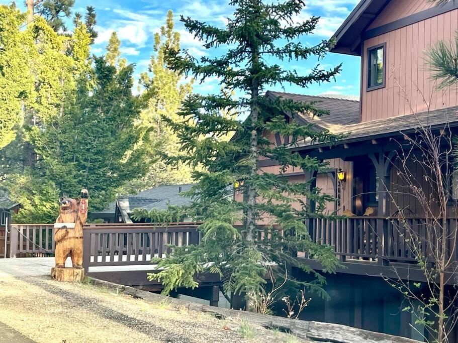 Luxury Joyful Bear Cabin with view, Big Bear Lake
