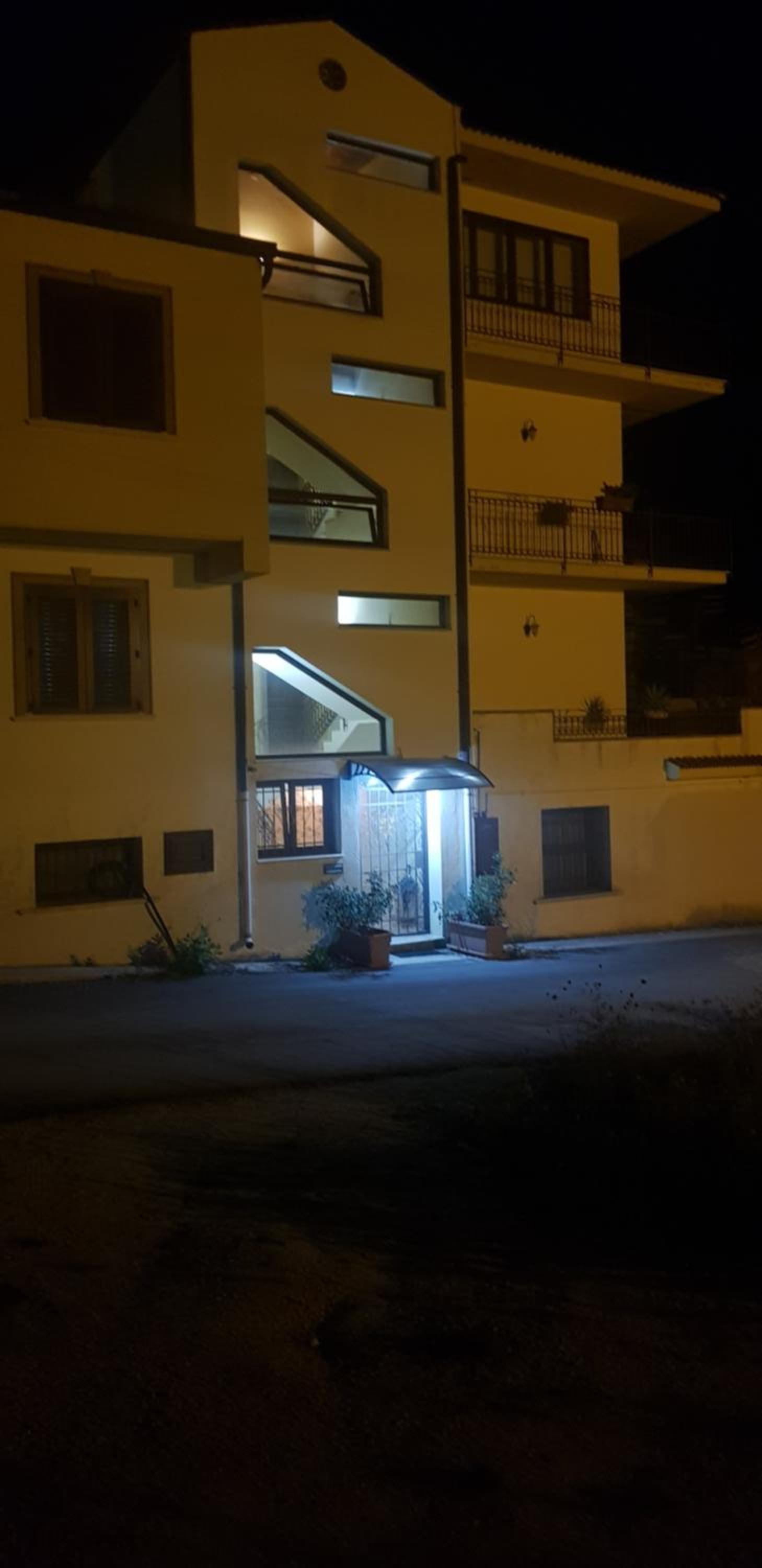 LA CASA DI ENZA view 3