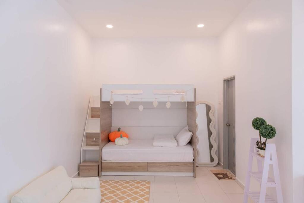 Pillow Cottage Semi-D Home Stay Town Malacca (18pax) photo 8