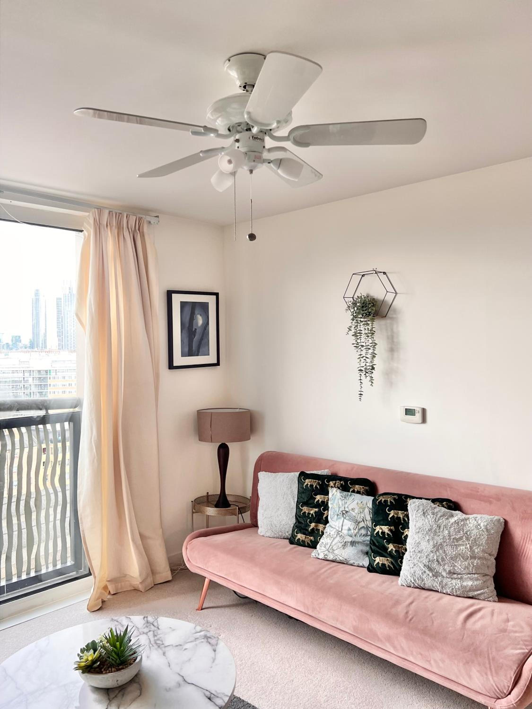 Central London skyline view highest floor service apartment