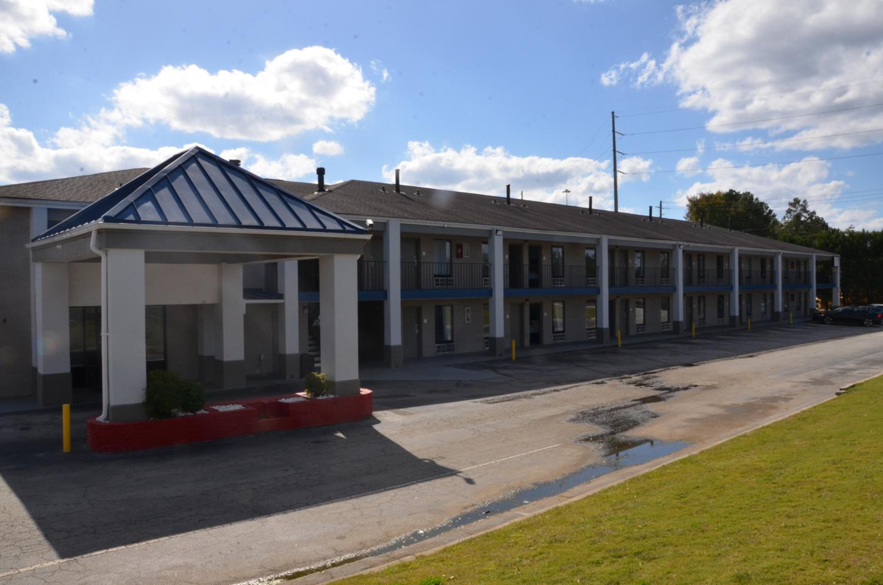My Home & Suites Covington view 3