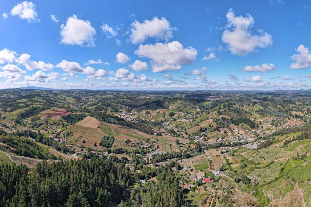 Guariliwe Ecolodge and Wines
