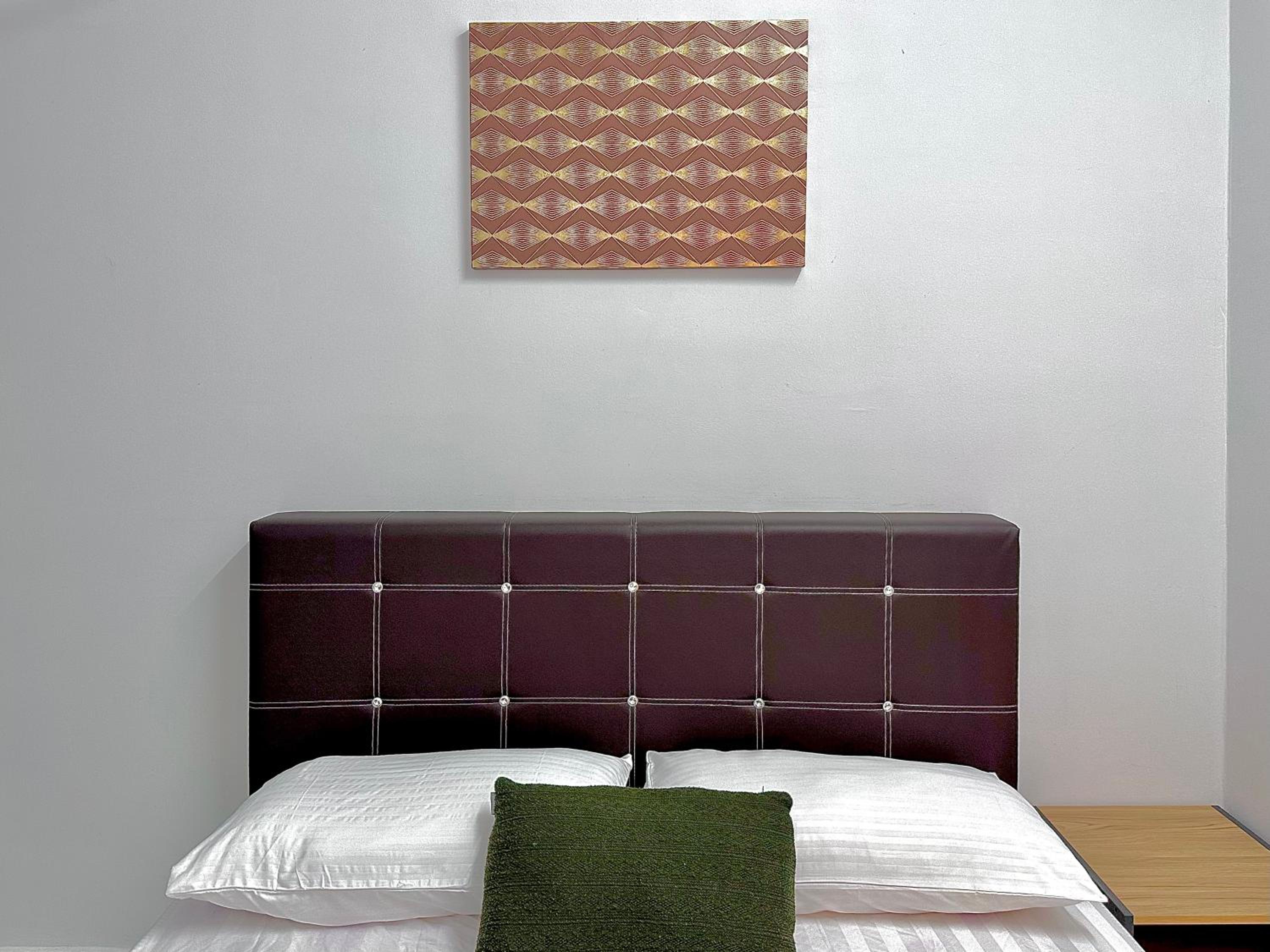 Nureenas Residence Condominium