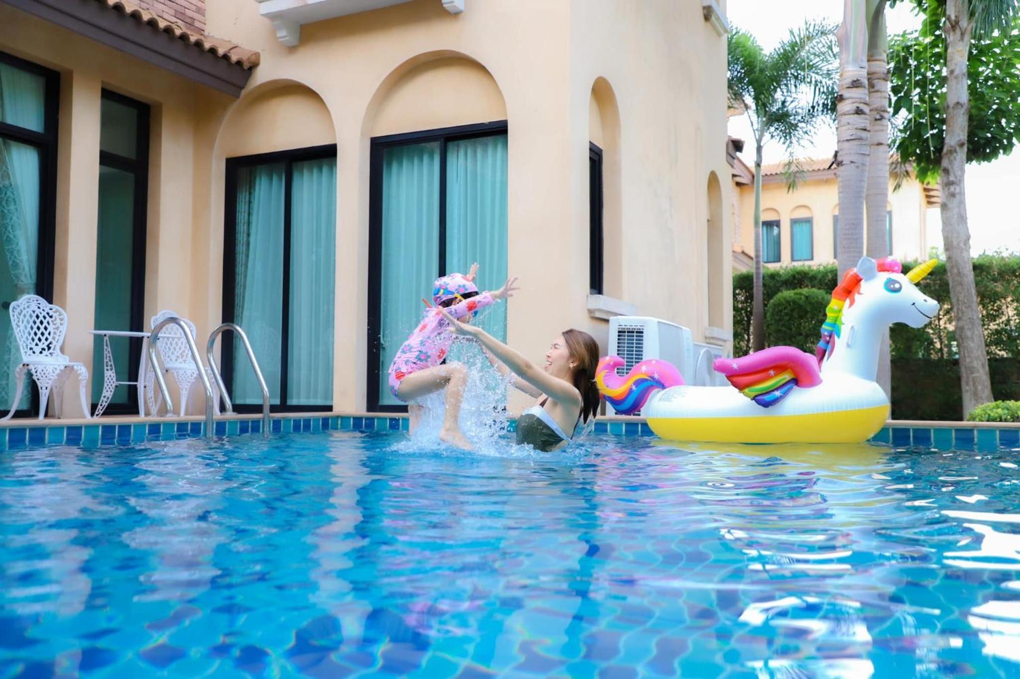 Estella Pool Villas Pattaya Formerly Chivani Pattaya