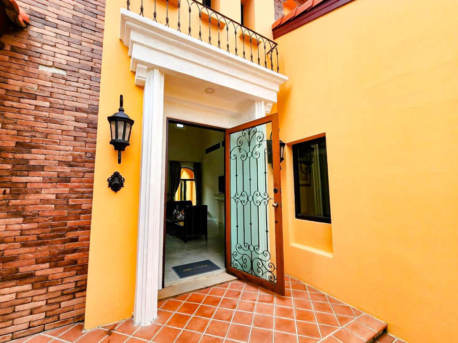 Estella Pool Villas Pattaya Formerly Chivani Pattaya