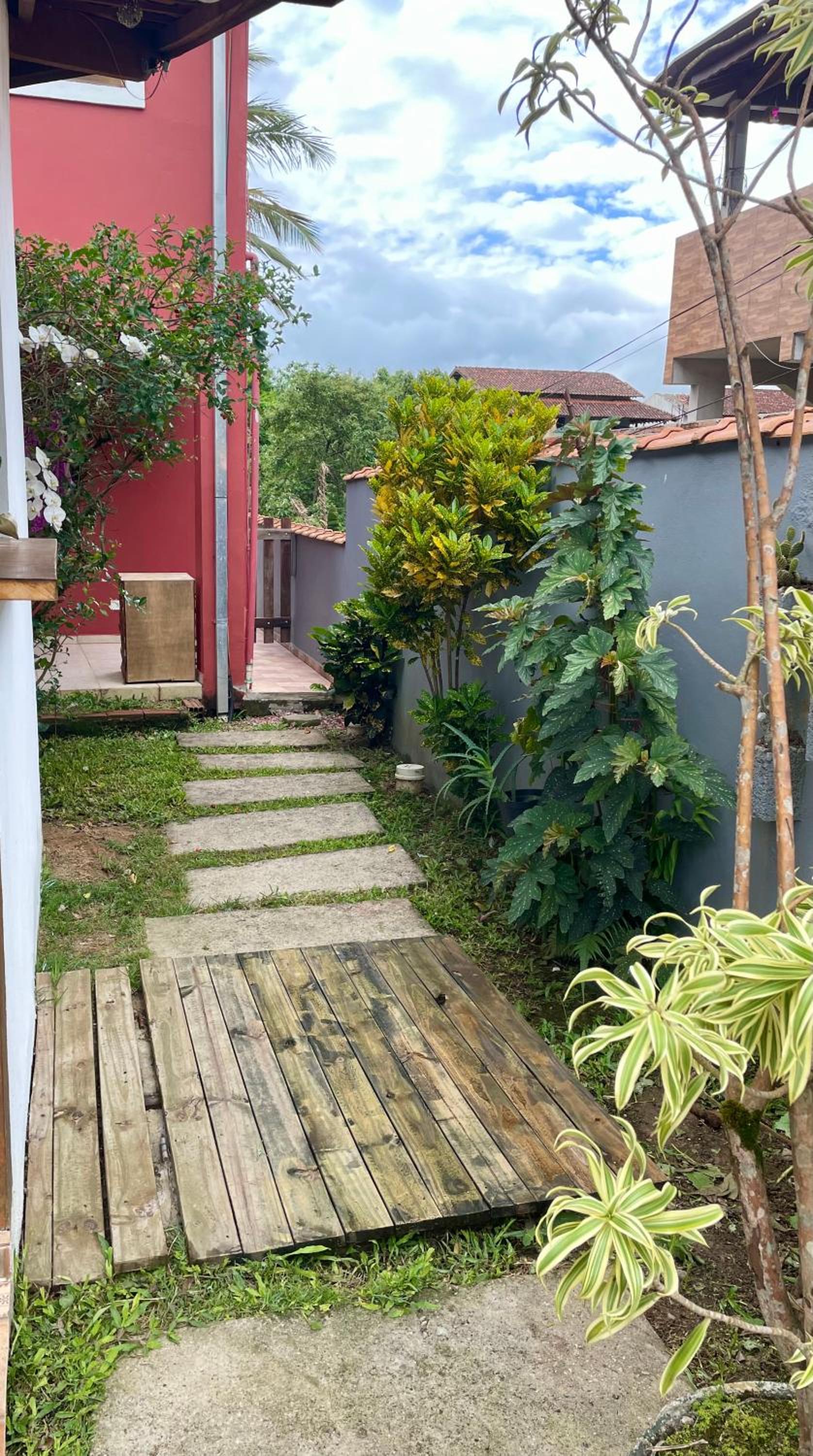 Casa em Ilhabela com piscina