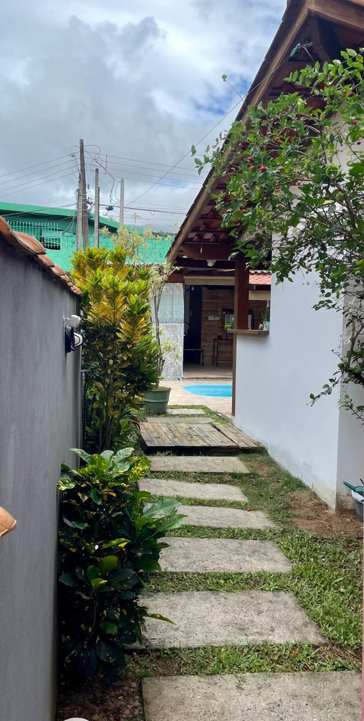 Casa em Ilhabela com piscina