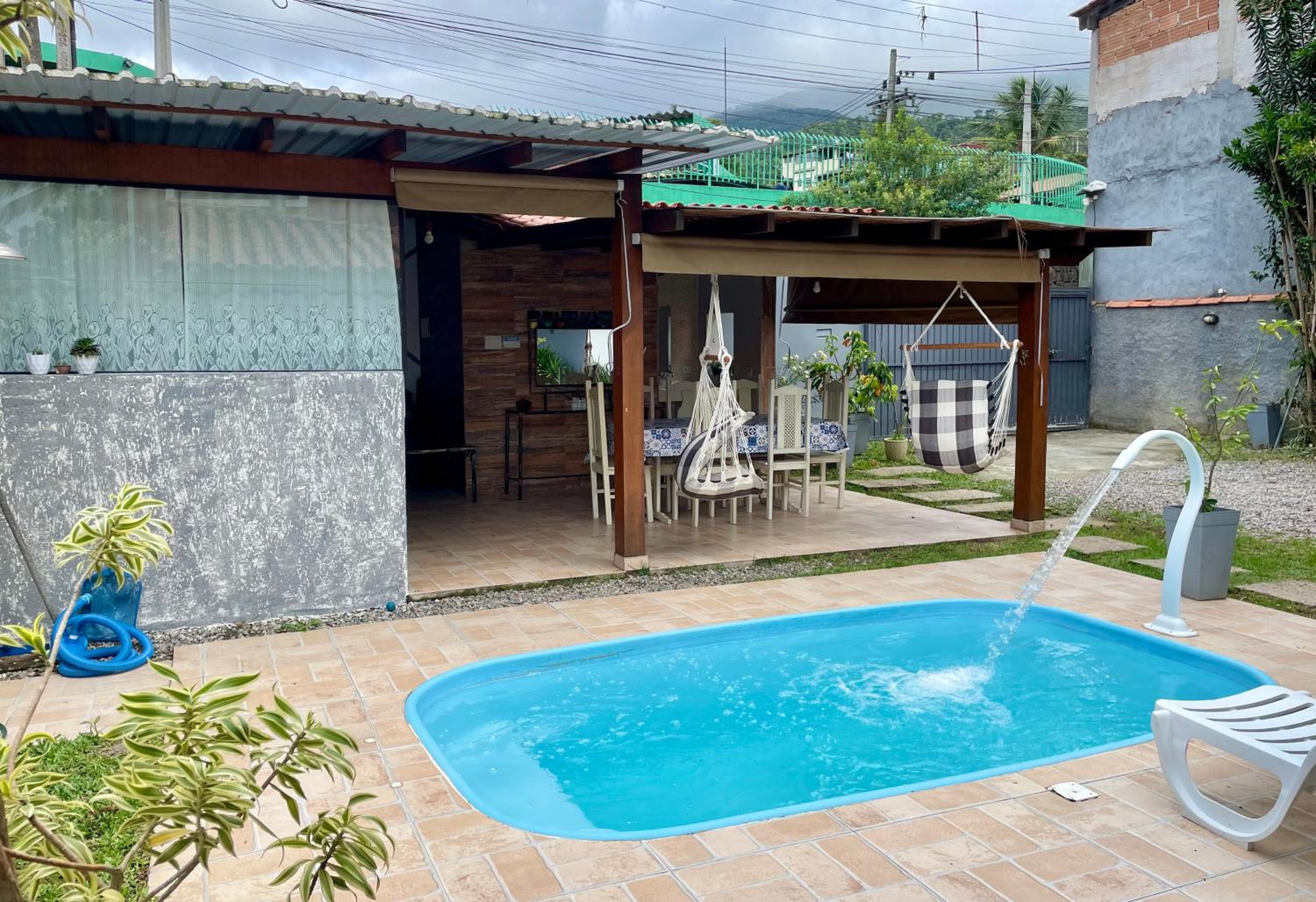 Casa em Ilhabela com piscina