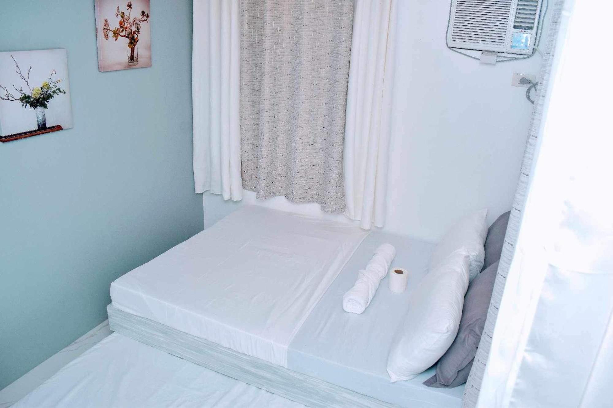 The cozycondo staycation by zianna