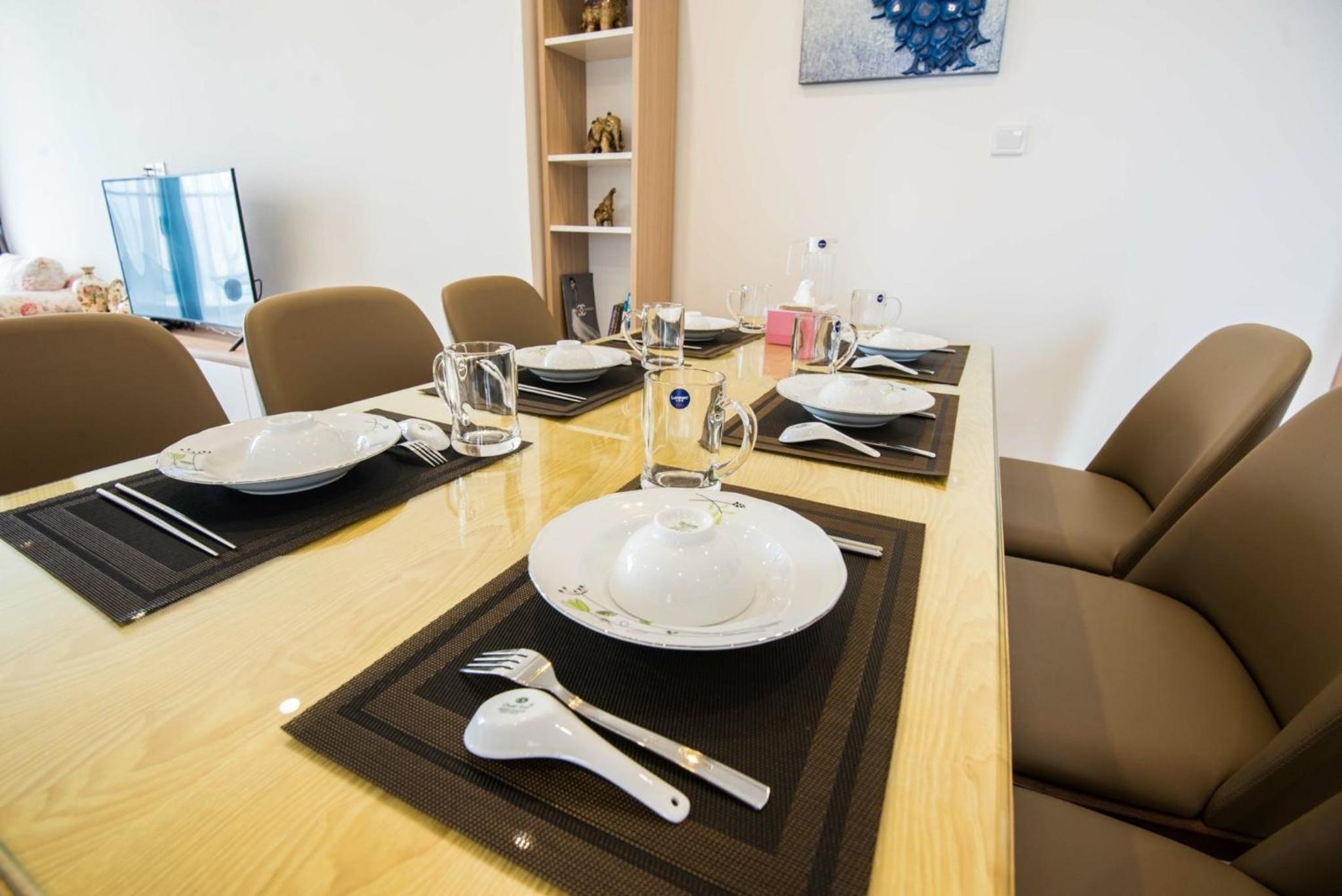 Vinhomes Sky Lake - Feria Homes