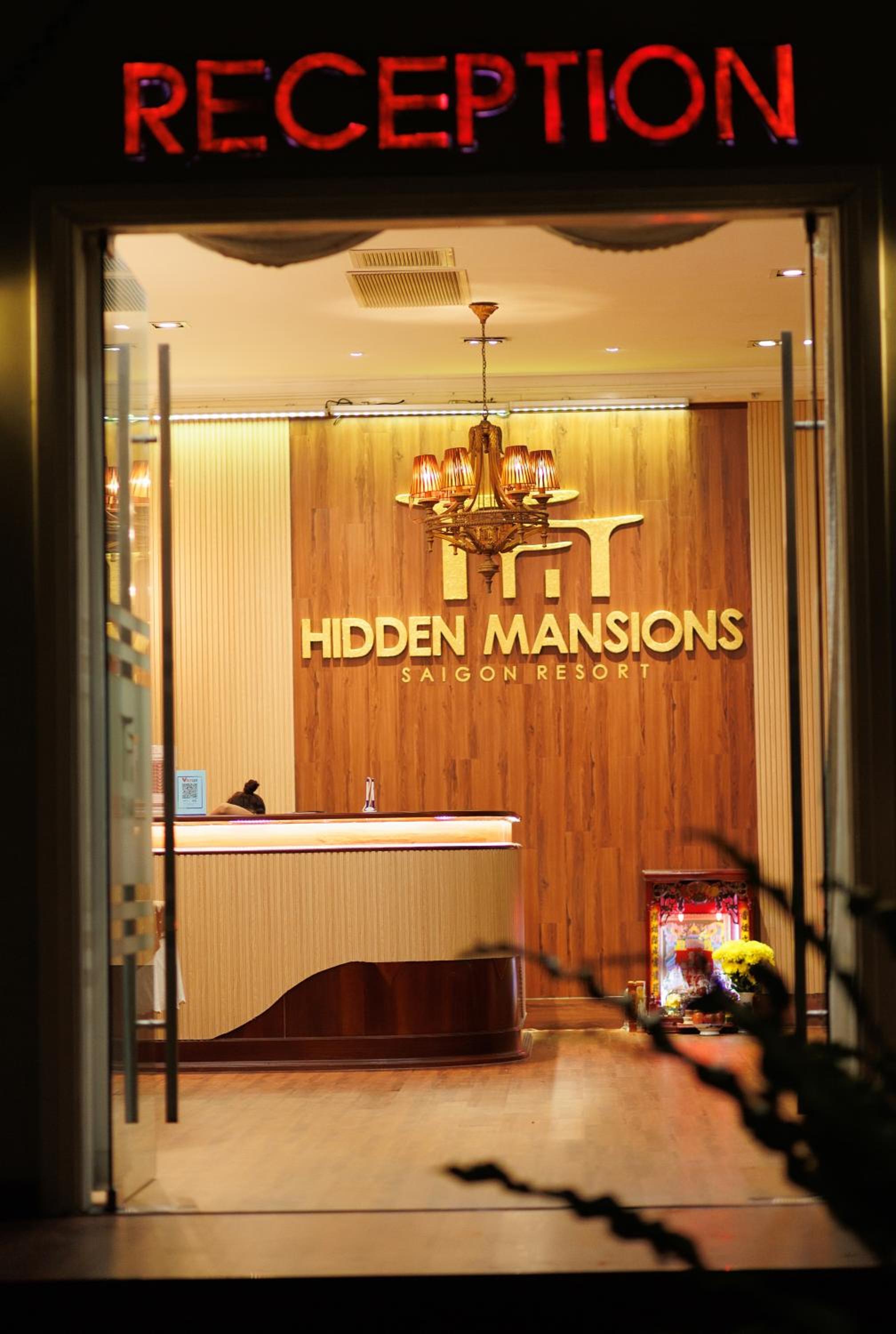 Hidden Mansions Saigon Resort