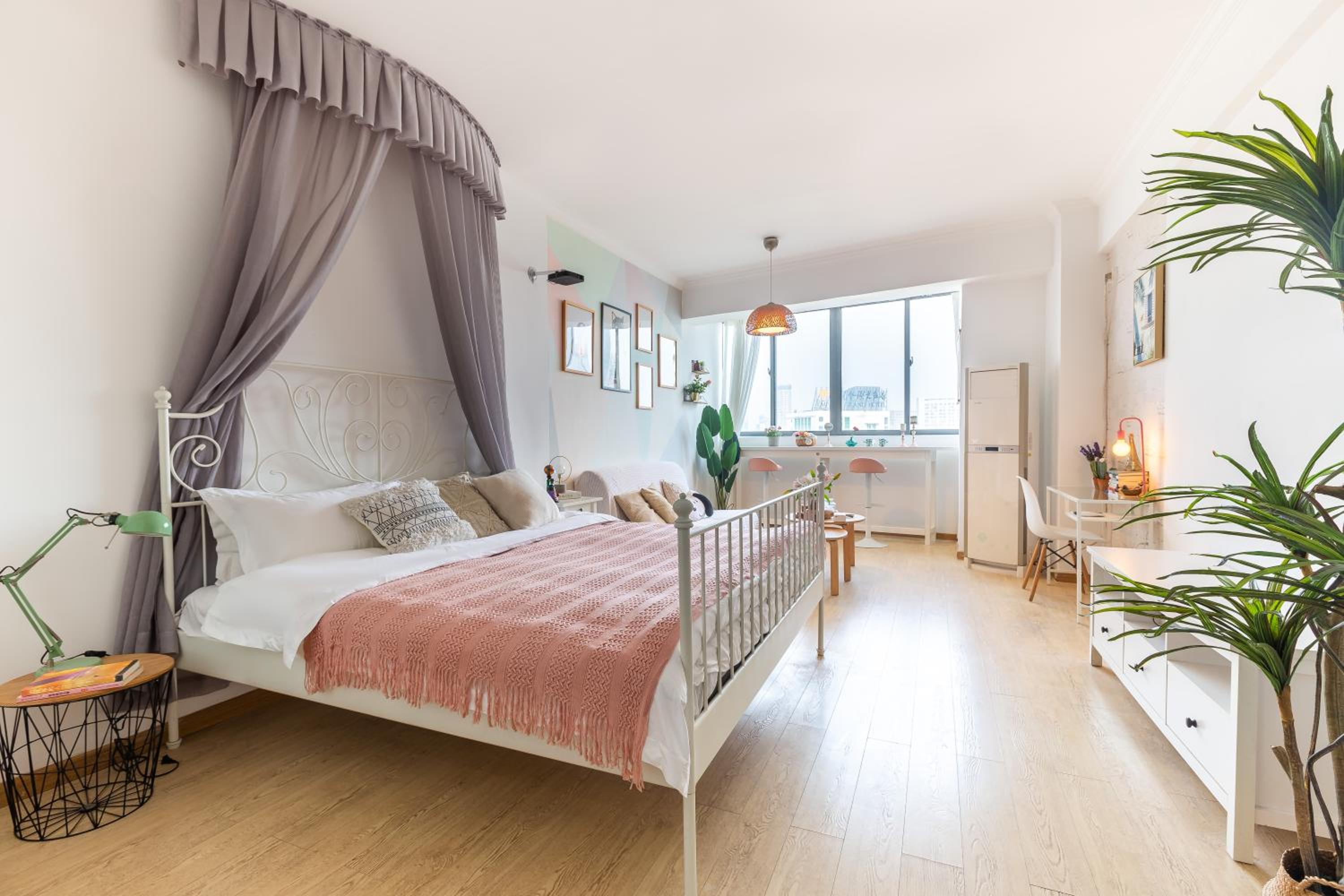Chongqing City Center Design B&B