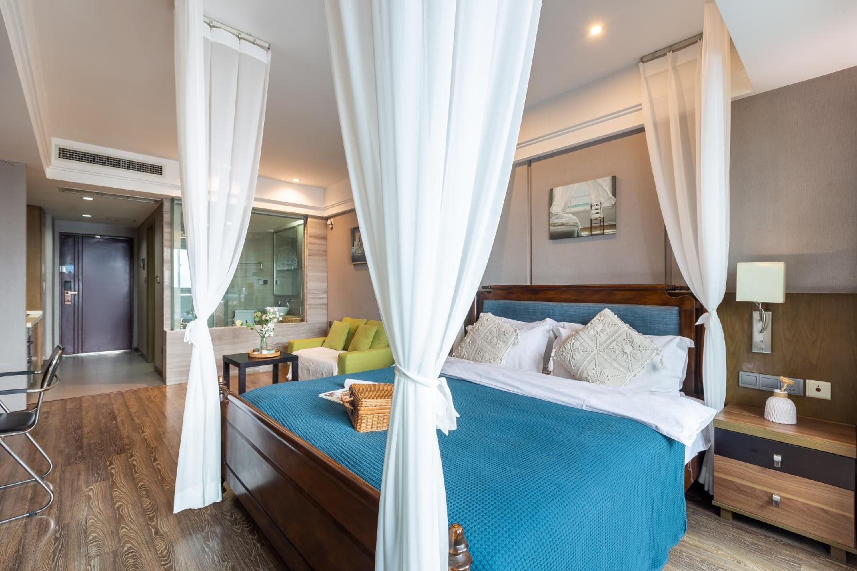 Chongqing City Center Design B&B