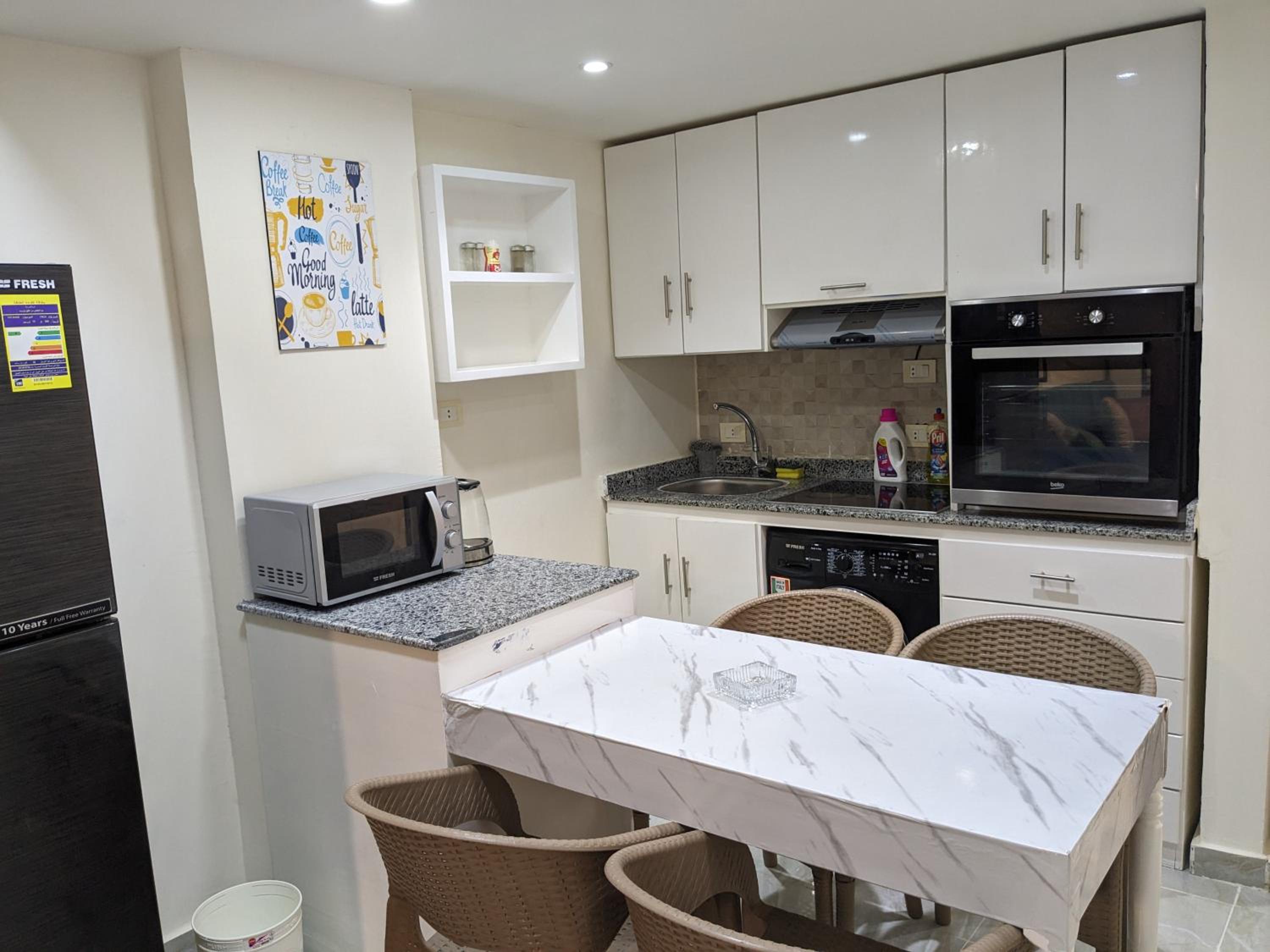 fully finished, very cozy and comfortable studio -Marina city Residence