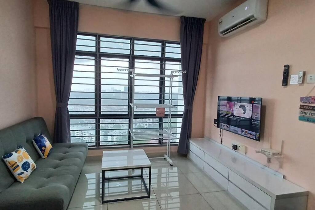 Homestay ARC Cozyhome Austin Hills 4-5pax