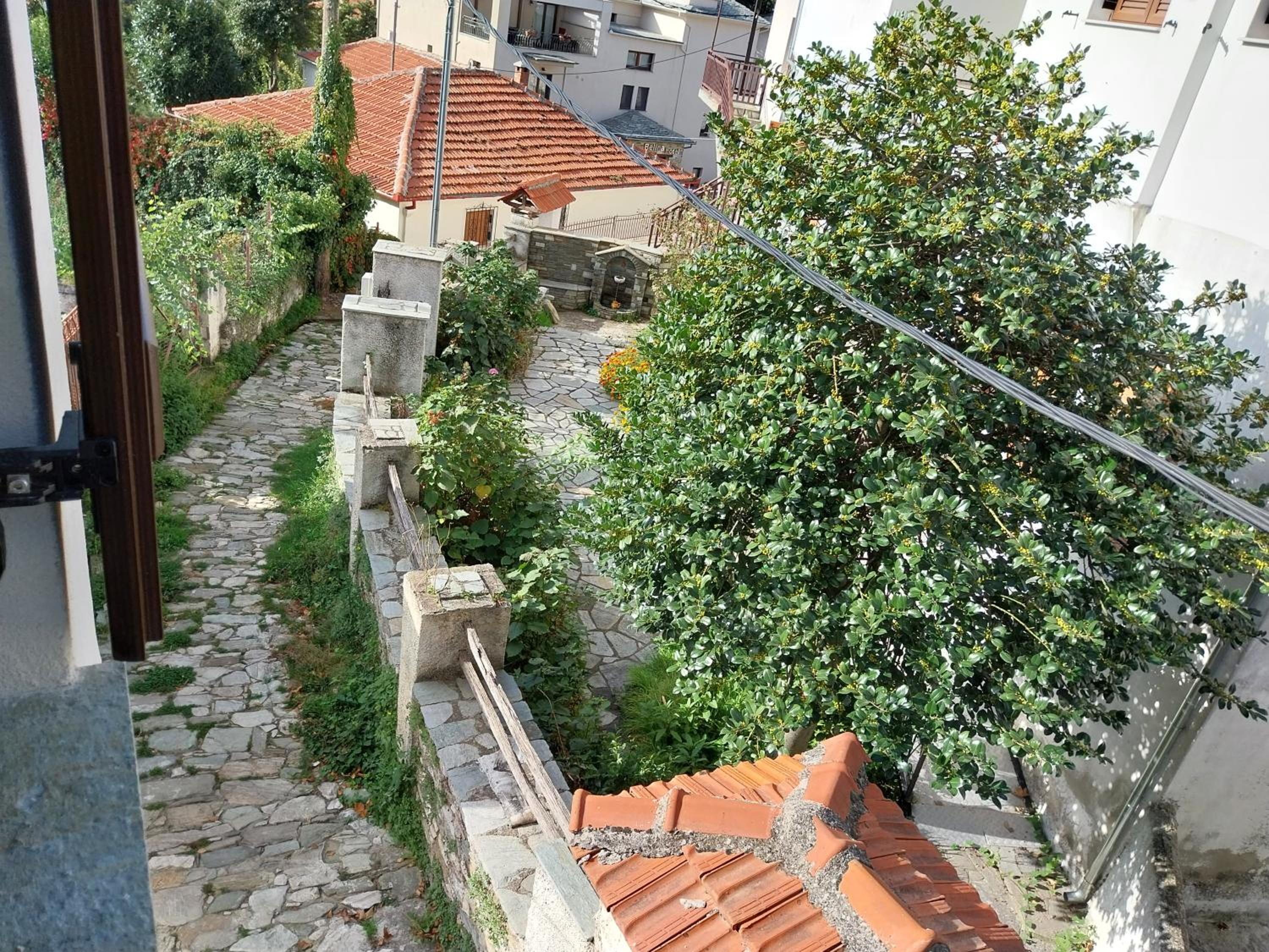 Marousos Central Guesthouse