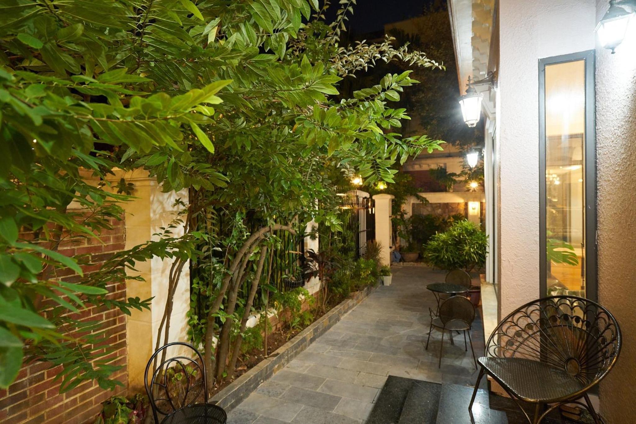 Perfect private villa and outdoor spa with garden 4 bedrooms