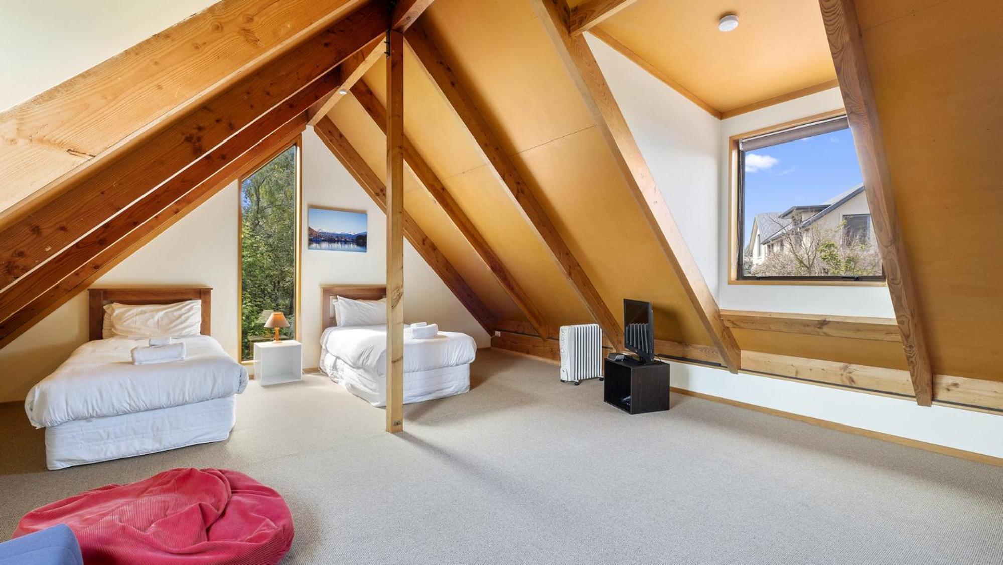 Mulberry Chalet