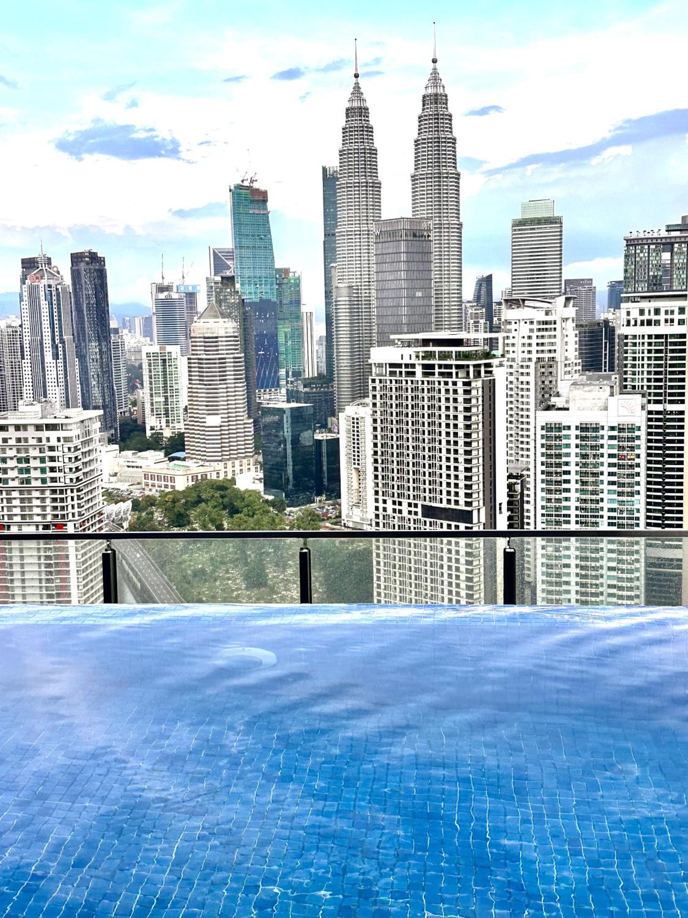 The Luxe Colony KLCC BY Infinitum