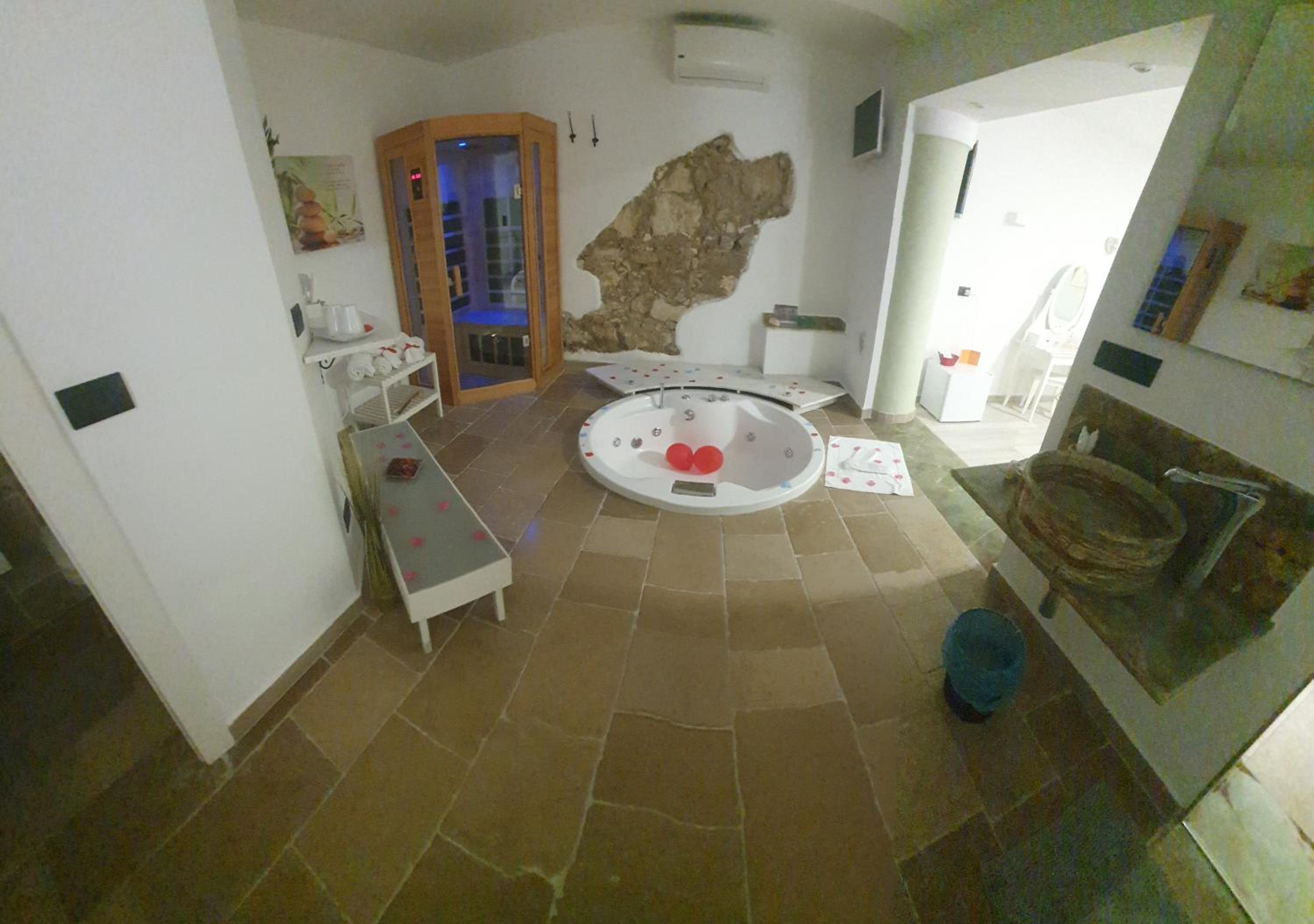Photo 24