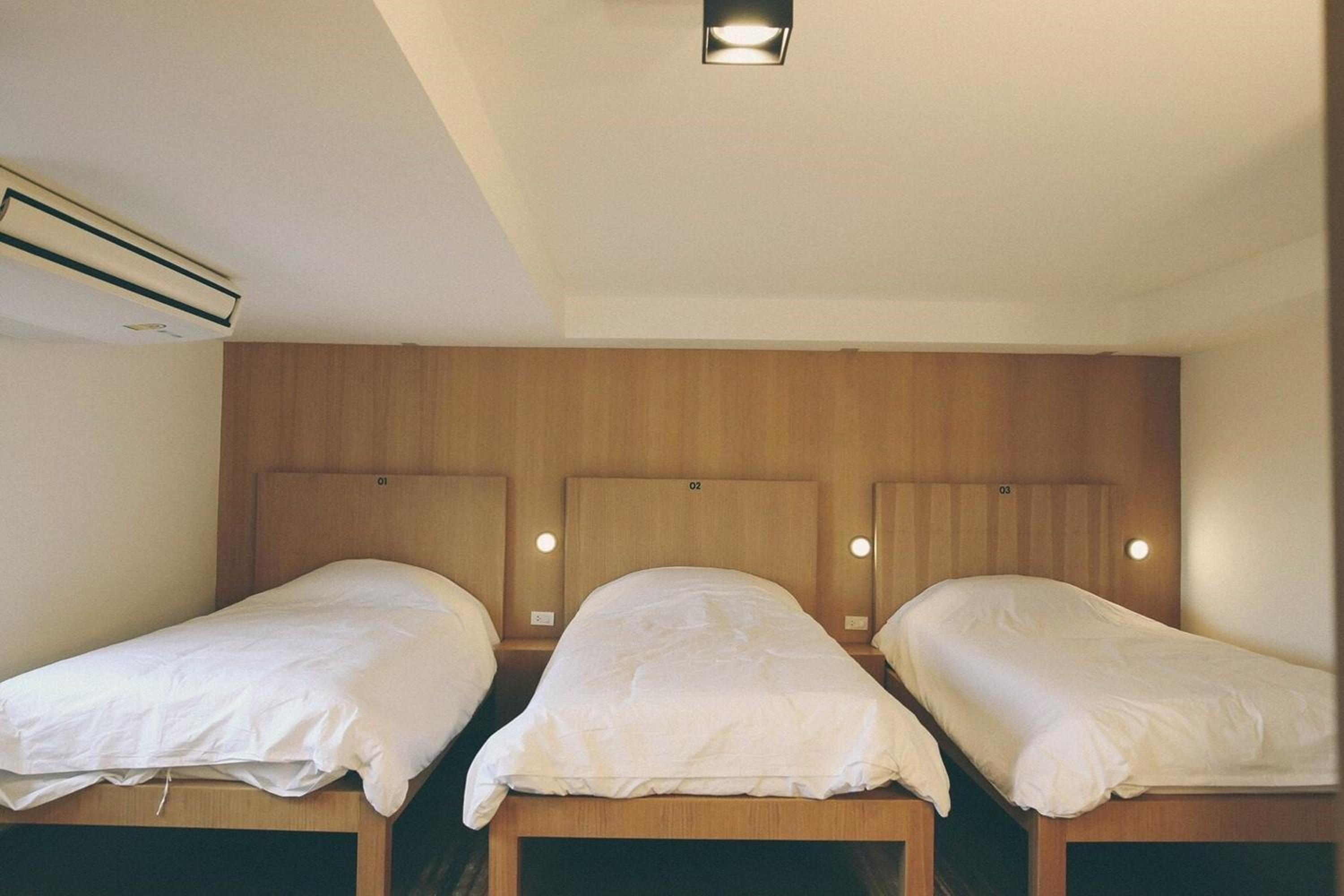 Koenji Guest House & Bar Chiang Mai