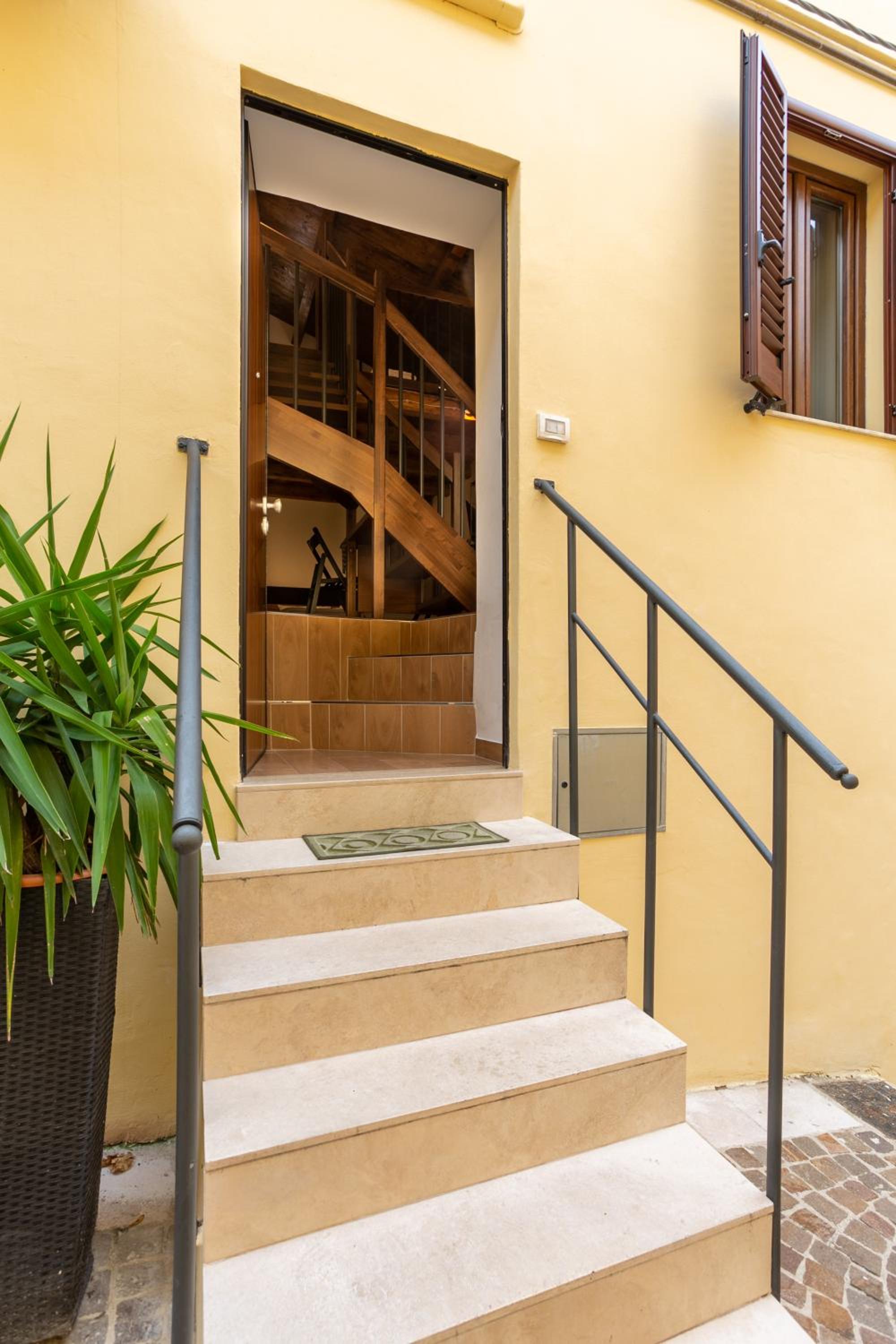 Loft Teate