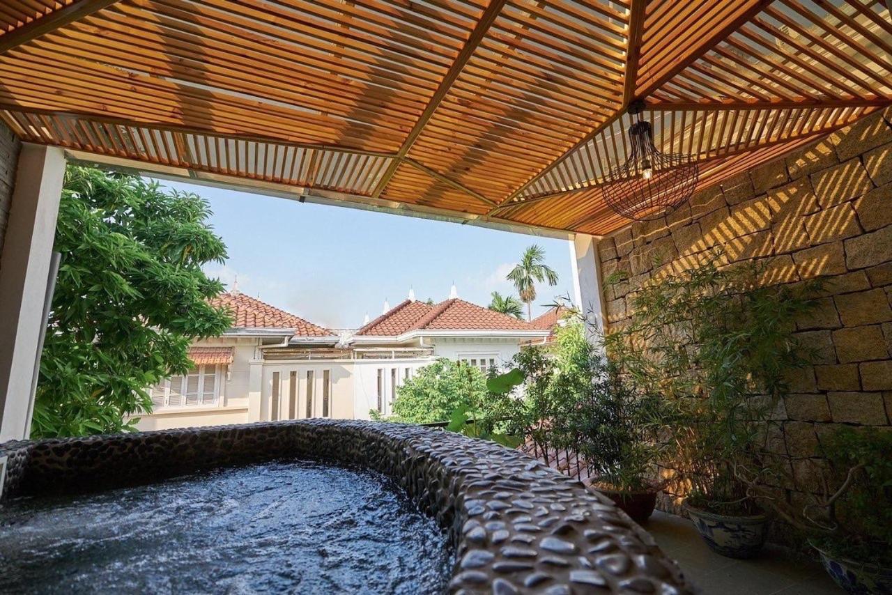 Perfect private villa and outdoor spa with garden 4 bedrooms