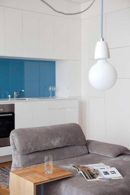 Central Apartment with Free Parking and Balcony