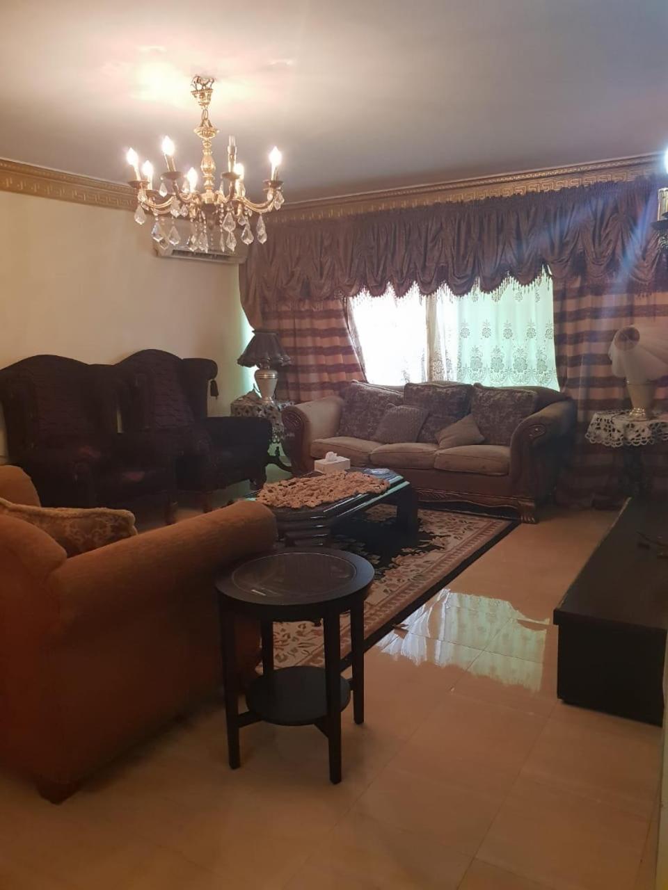 Luxury 3 rooms Flat