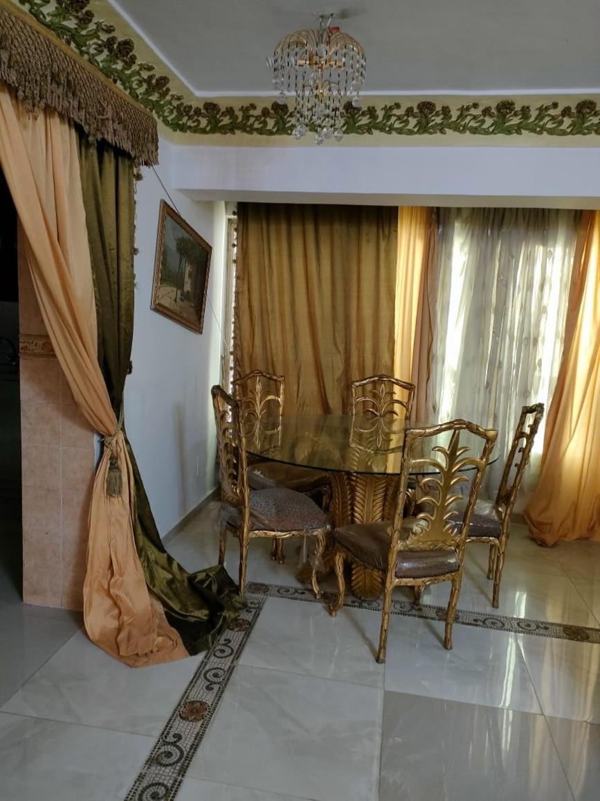 Luxury 3 rooms Flat