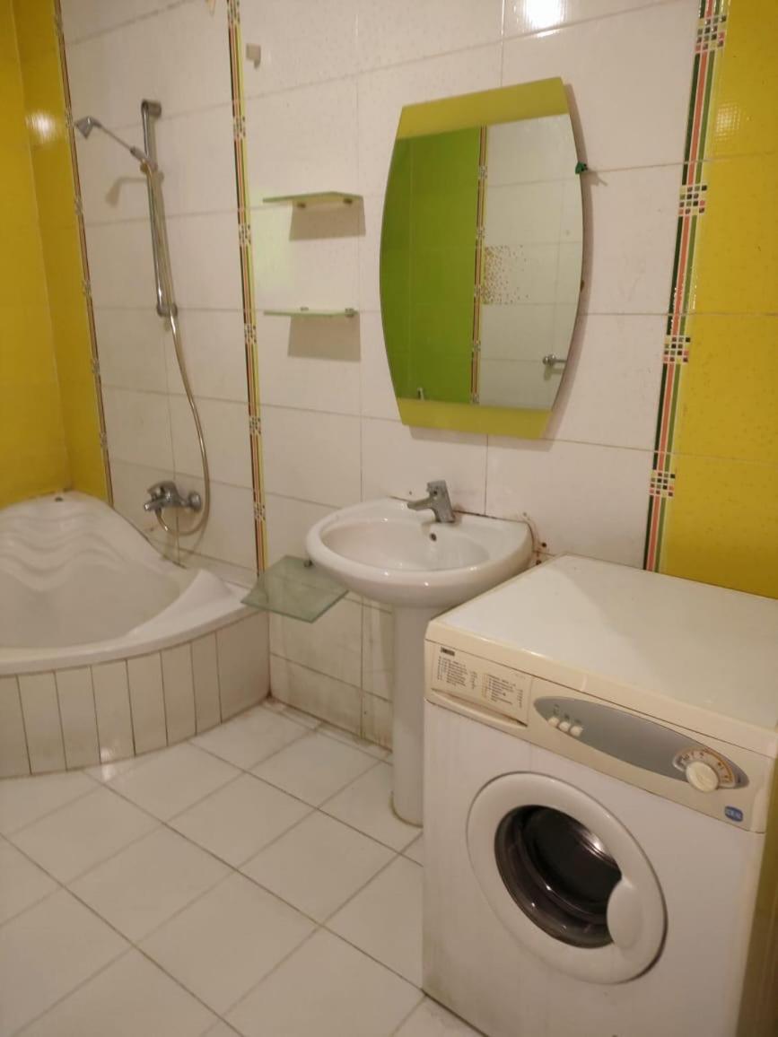 Luxury 3 rooms Flat