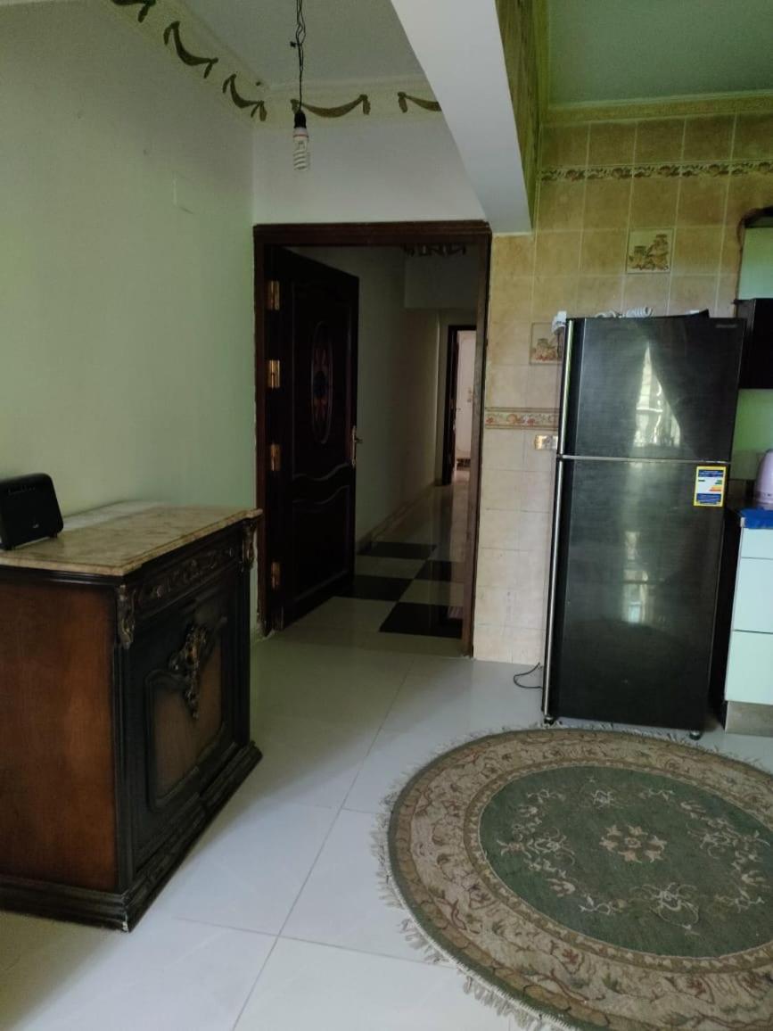 Luxury 3 rooms Flat