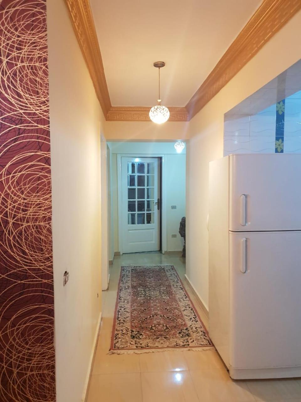 Luxury 3 rooms Flat