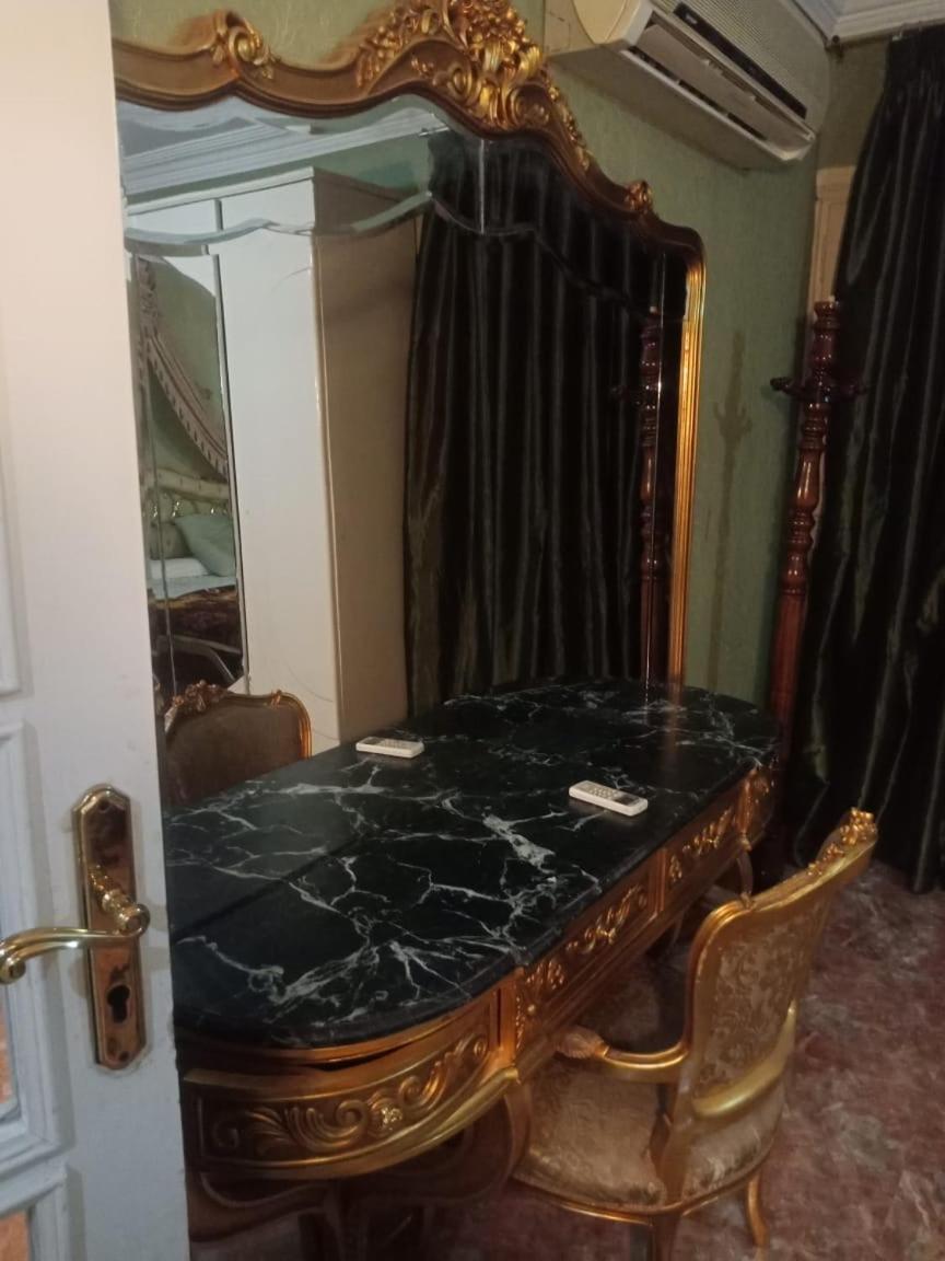 Luxury 3 rooms Flat