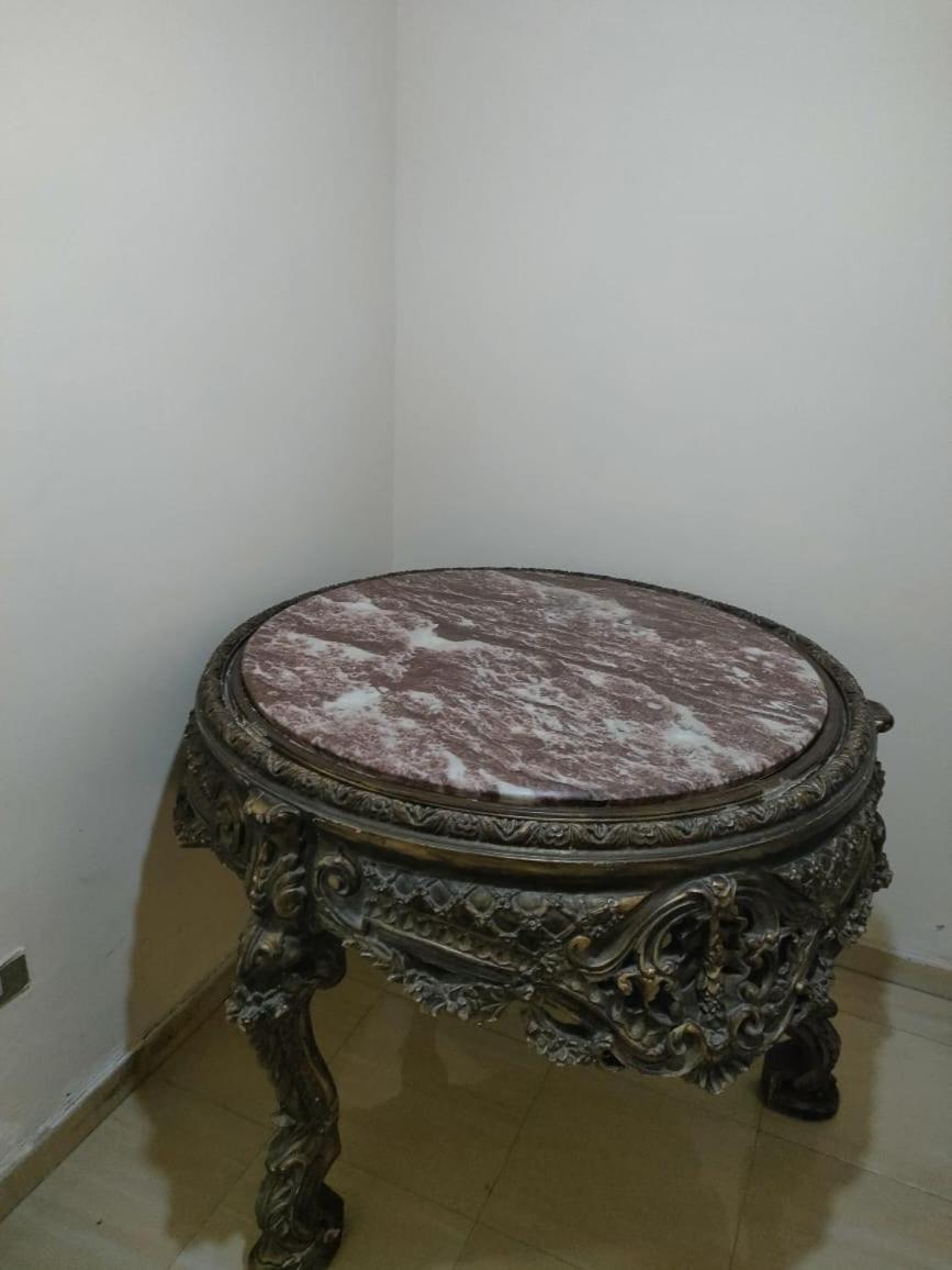 Luxury 3 rooms Flat