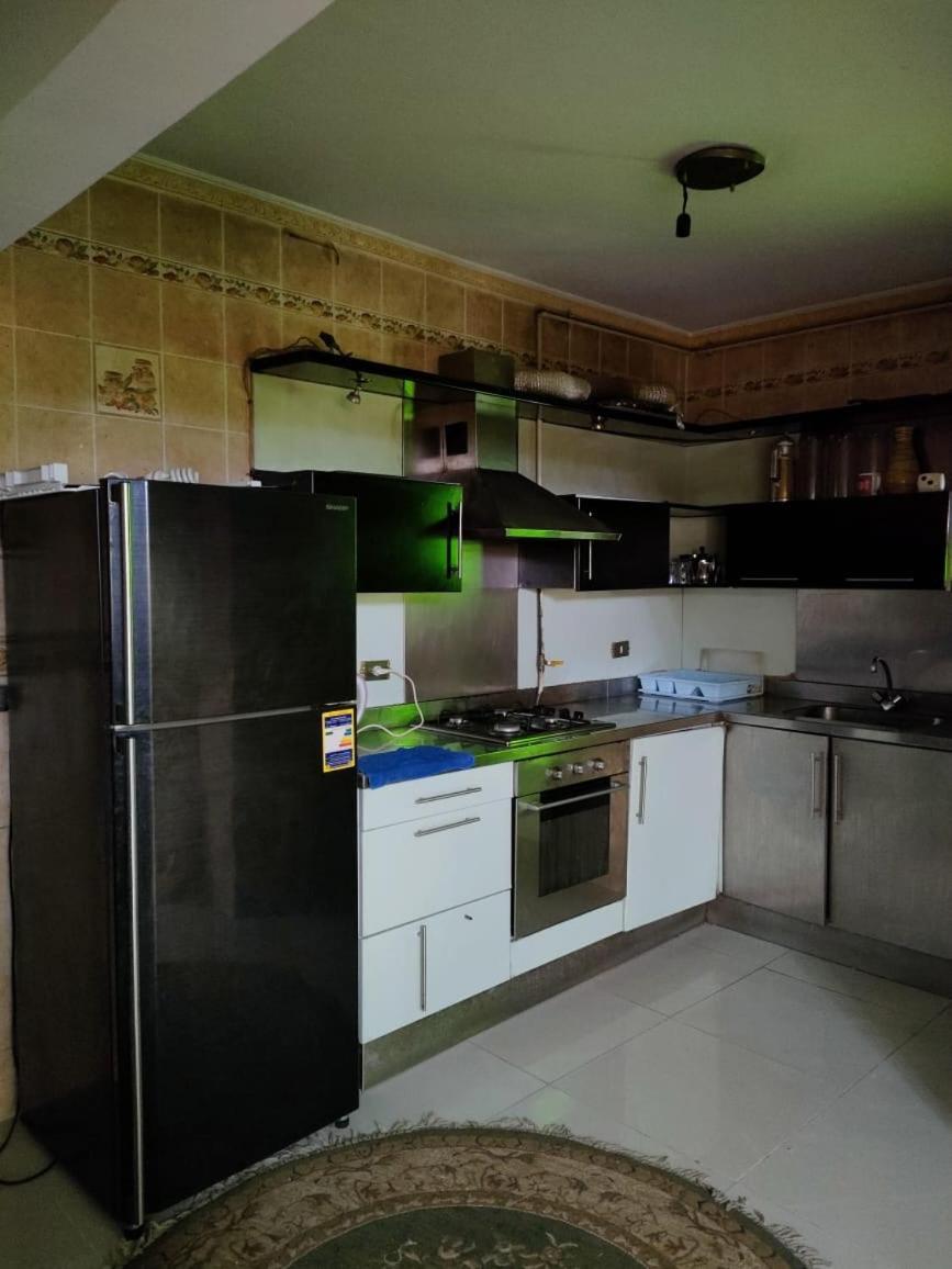 Luxury 3 rooms Flat
